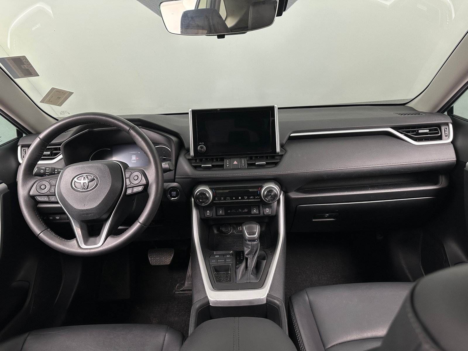 Thumbnail: 2023 Toyota RAV4 - 2