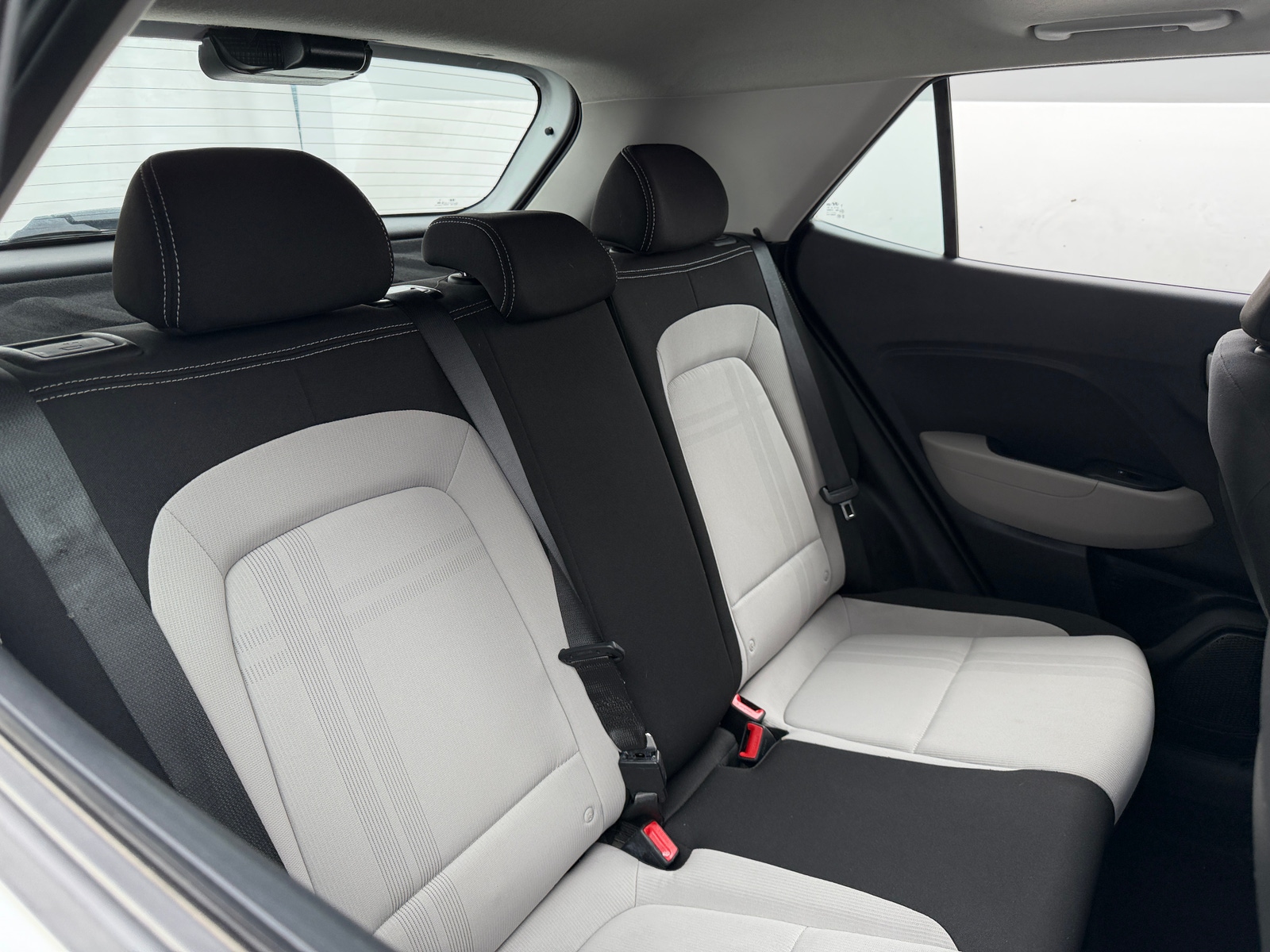 Thumbnail: 2023 Hyundai Venue - 6