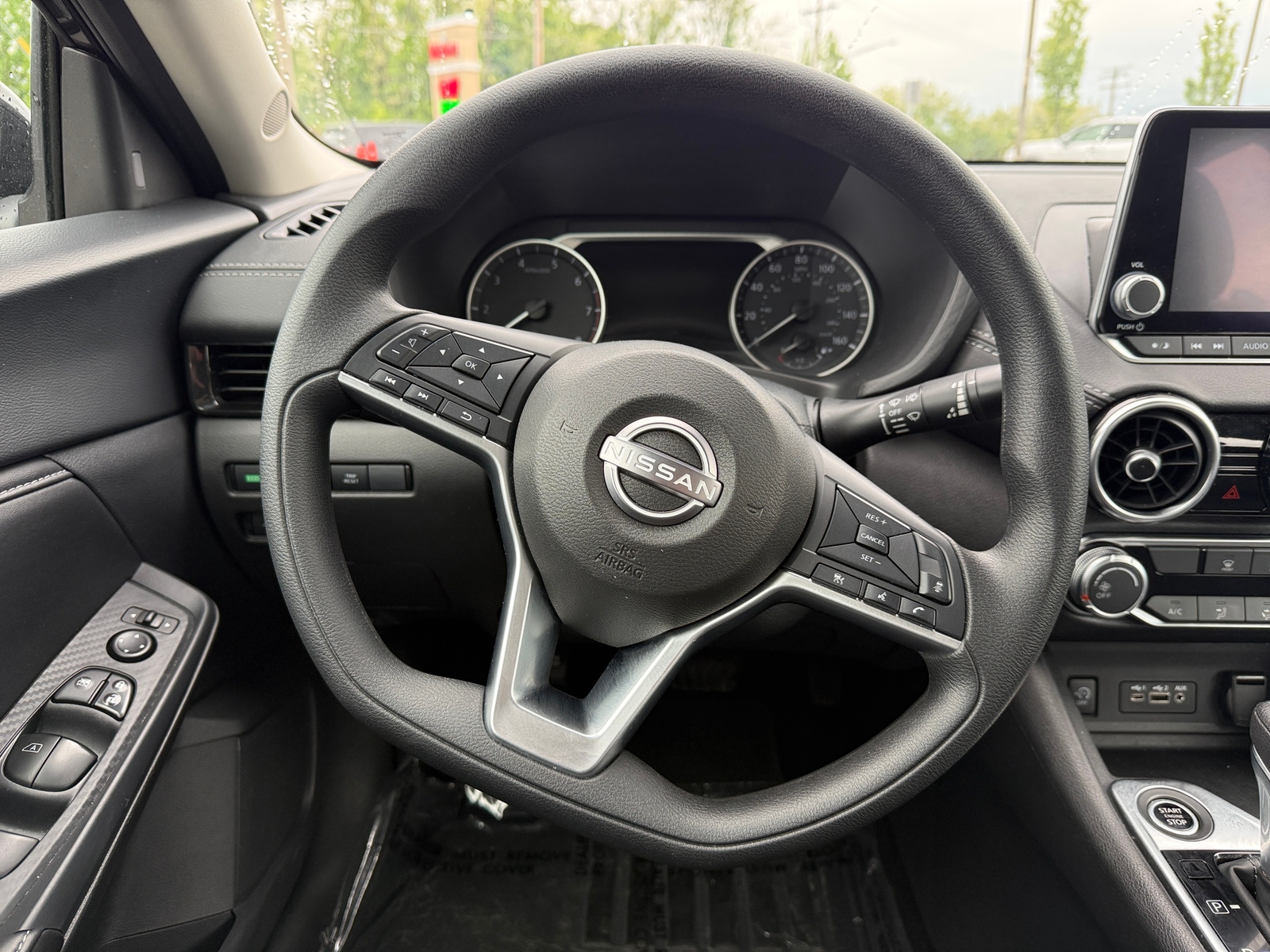 Thumbnail: 2025 Nissan Sentra - 5
