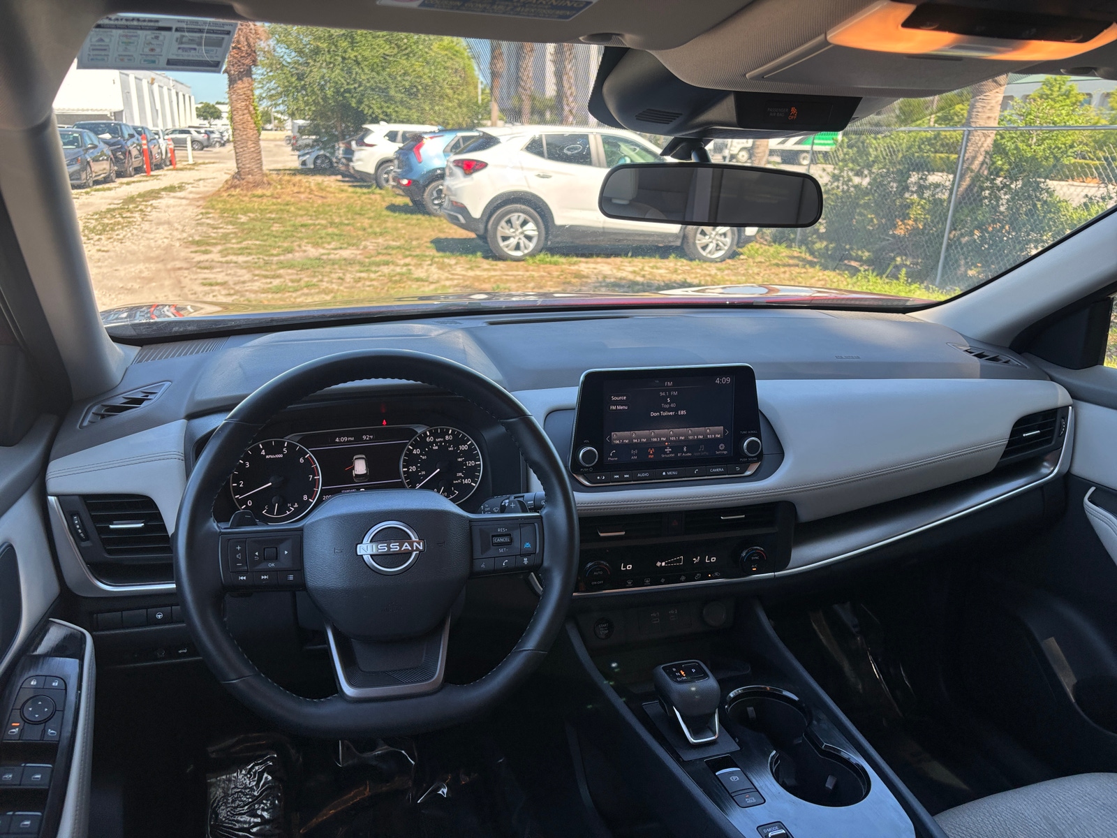 Thumbnail: 2025 Nissan Rogue - 3