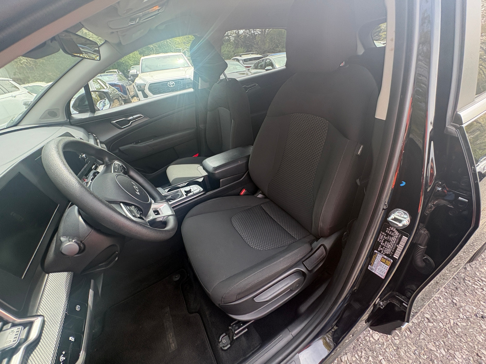 Thumbnail: 2025 Kia Sportage - 2