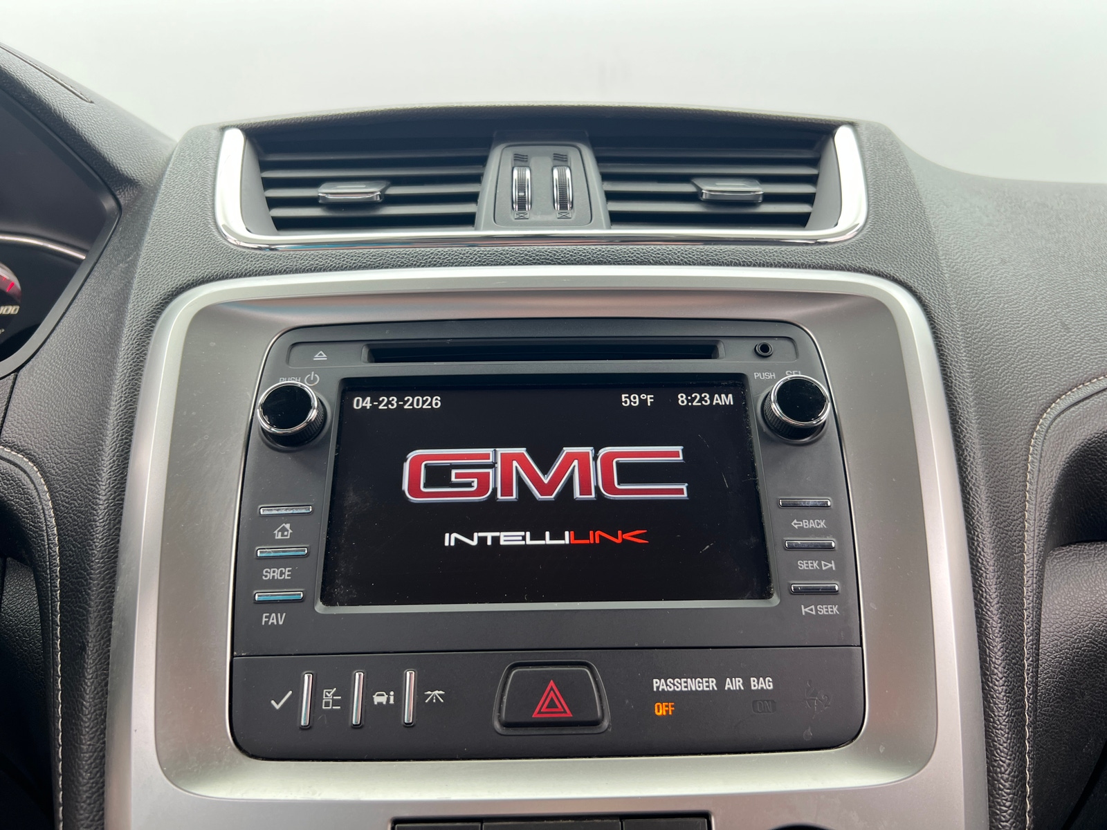 Thumbnail: 2015 GMC Acadia - 4