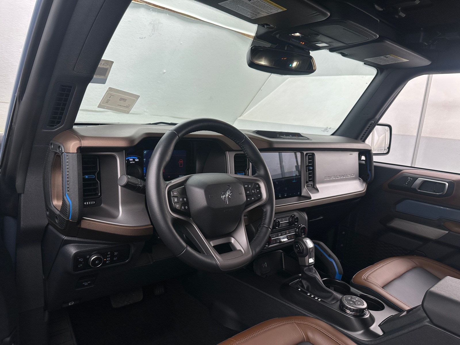 Thumbnail: 2023 Ford Bronco - 3