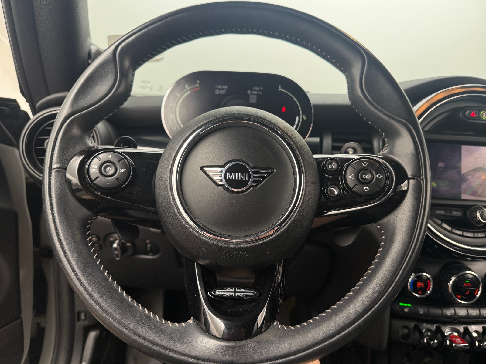 Thumbnail: 2021 MINI Cooper Convertible - 4