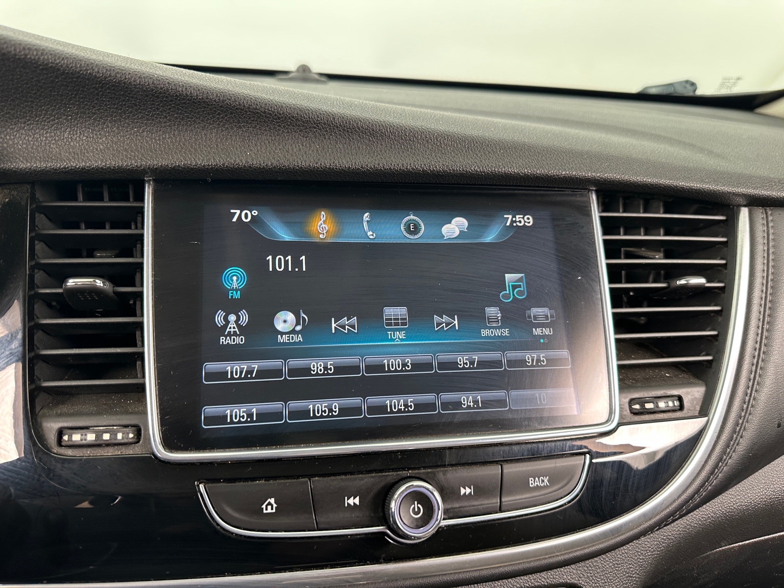 Thumbnail: 2018 Buick Encore - 4