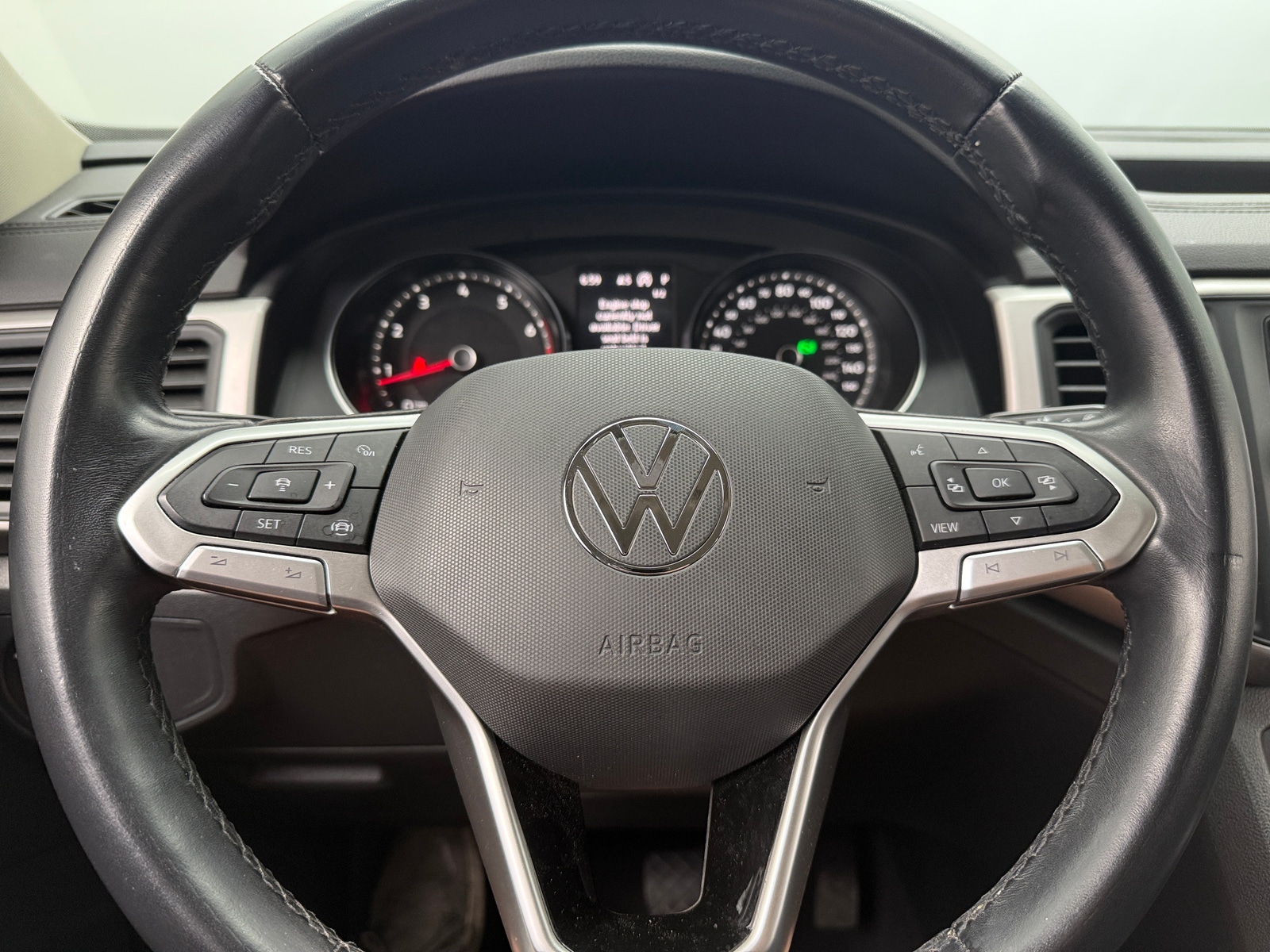 Thumbnail: 2021 Volkswagen Atlas - 4