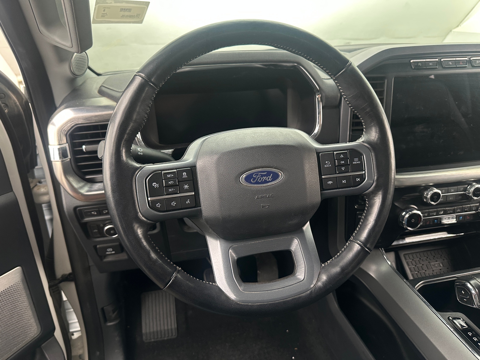 Thumbnail: 2023 Ford Econoline - 4