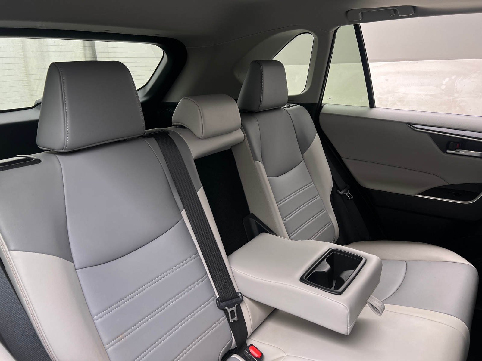 Thumbnail: 2024 Toyota RAV4 - 5