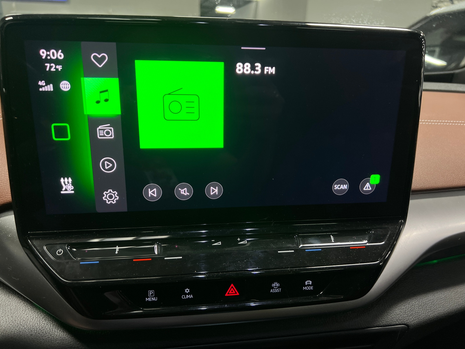 Thumbnail: 2021 Volkswagen ID.4 - 3