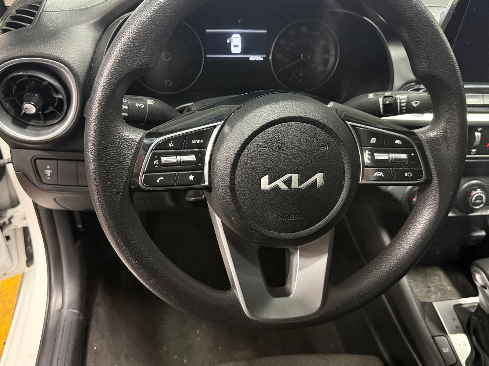 Thumbnail: 2024 Kia Forte - 5