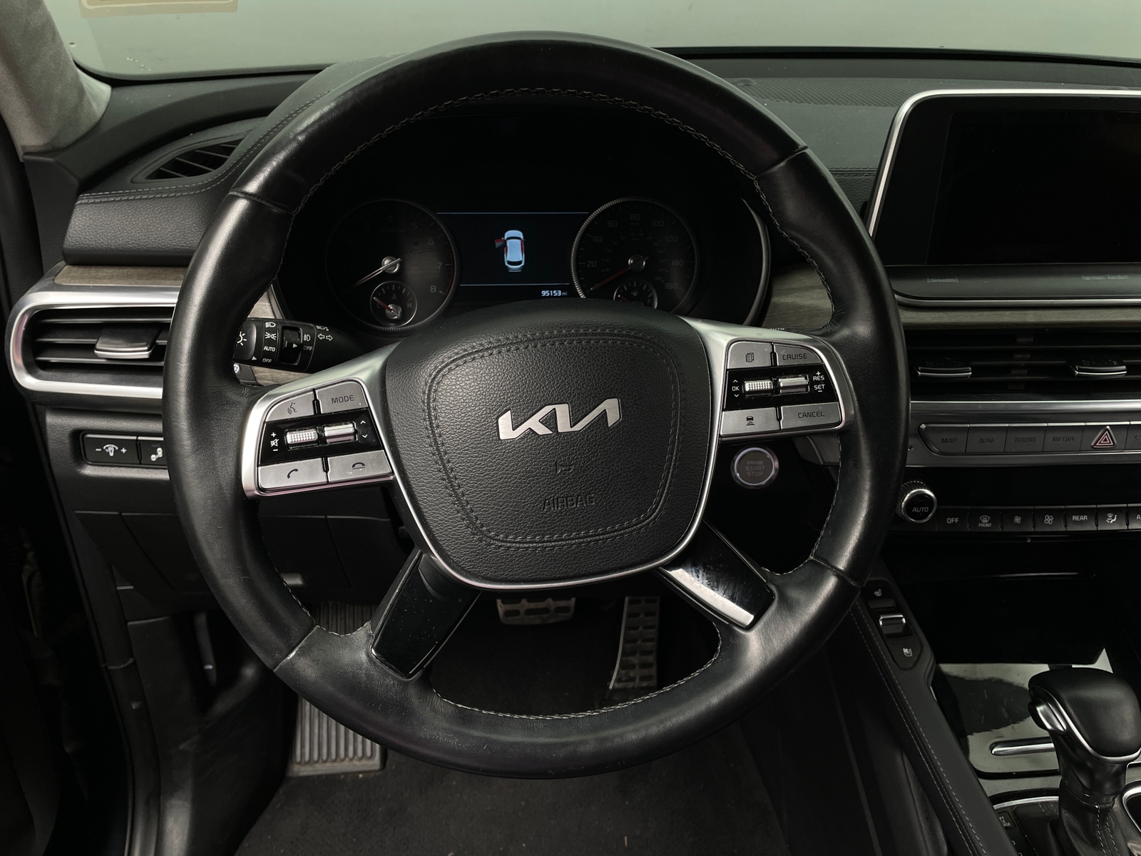 Thumbnail: 2022 Kia Telluride - 4