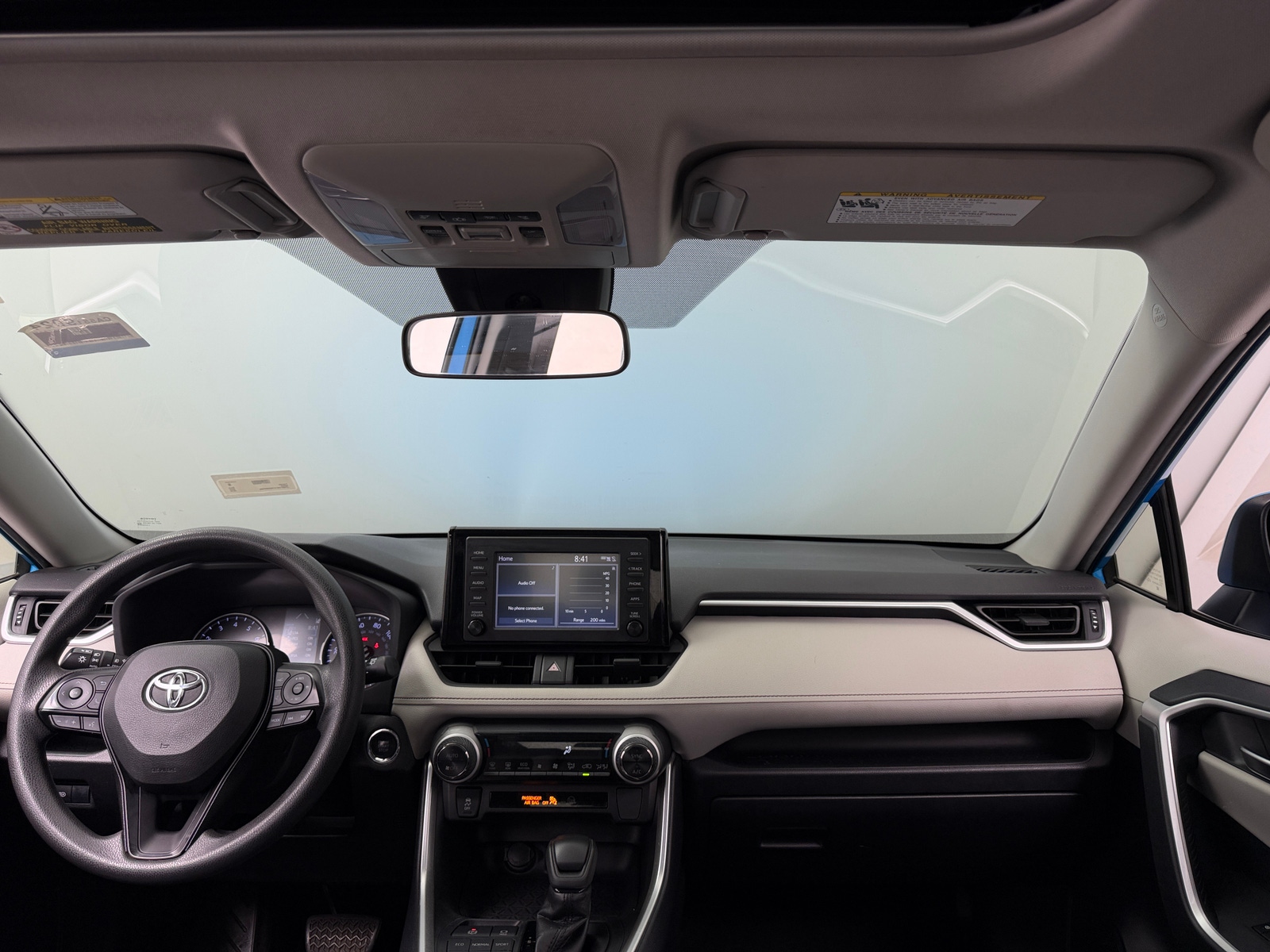 Thumbnail: 2019 Toyota RAV4 - 3