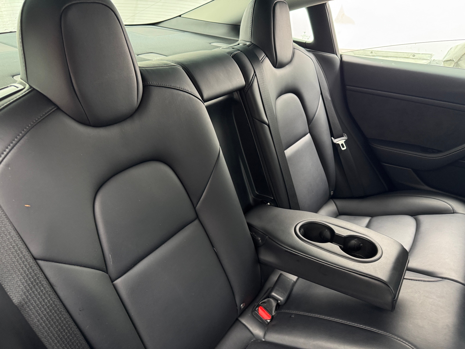 Thumbnail: 2022 Tesla Model 3 - 5