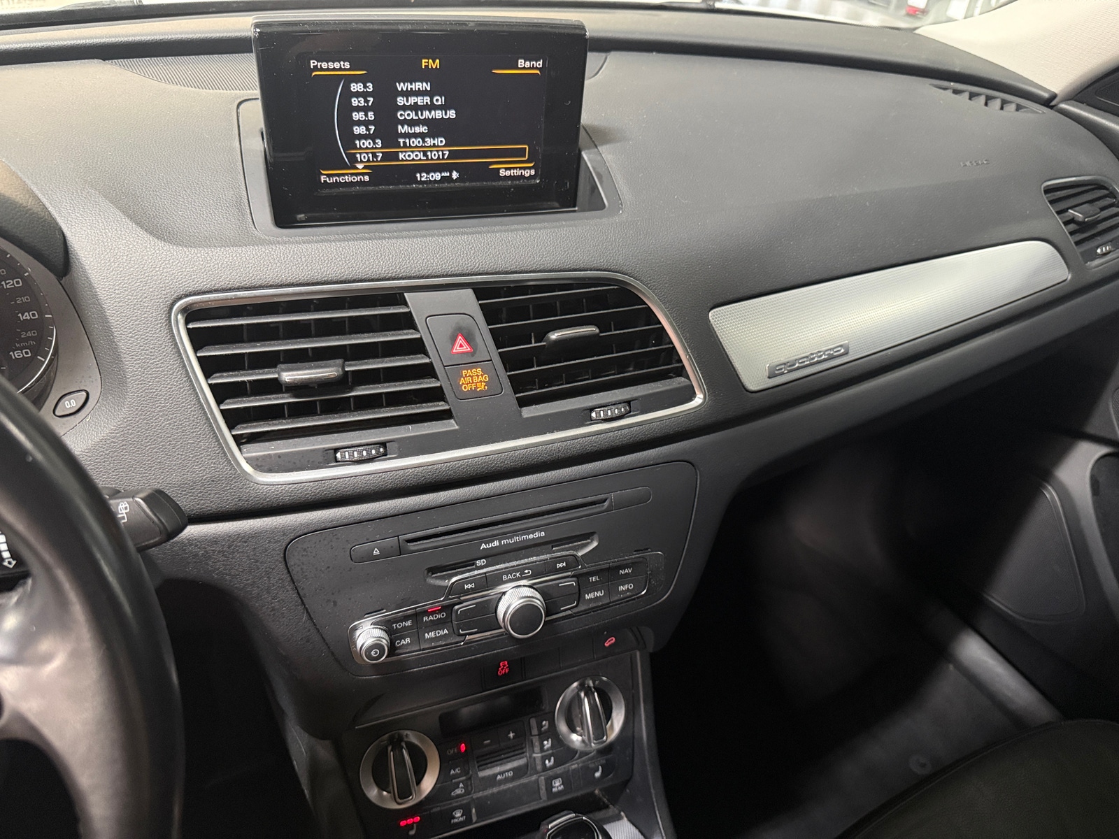 Thumbnail: 2015 Audi Q3 - 3