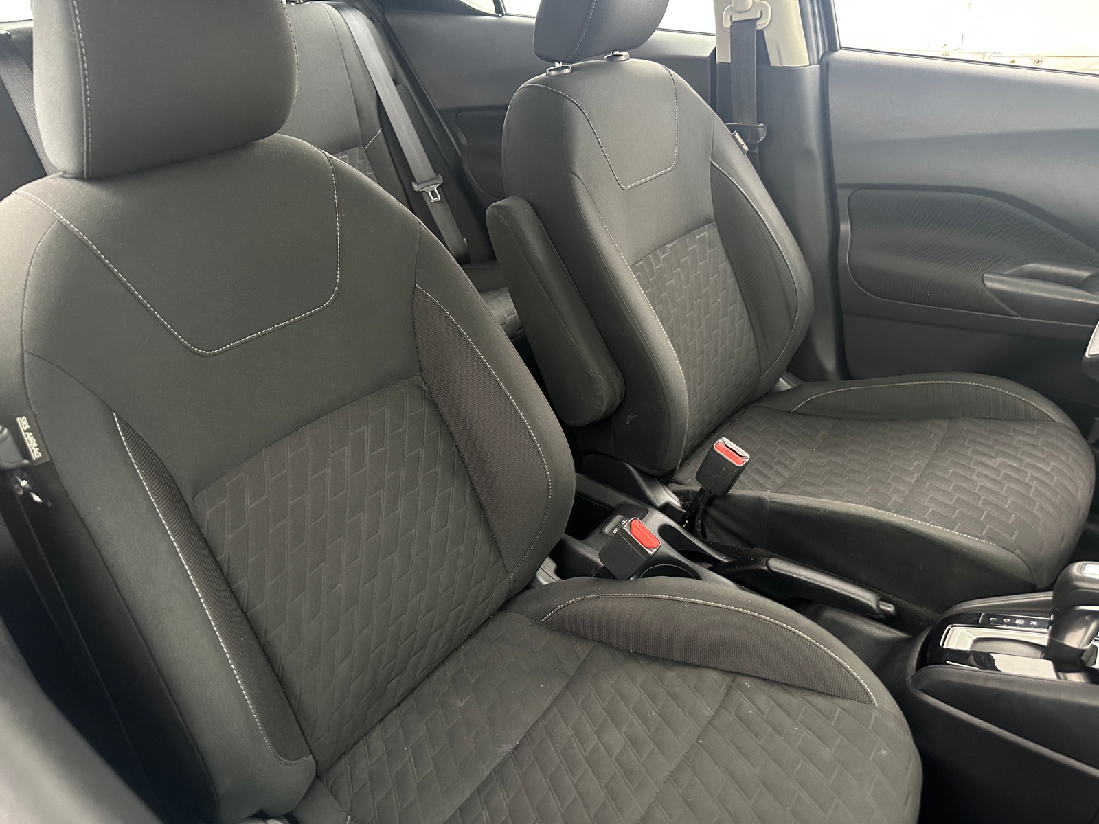 Thumbnail: 2021 Nissan Kicks - 2