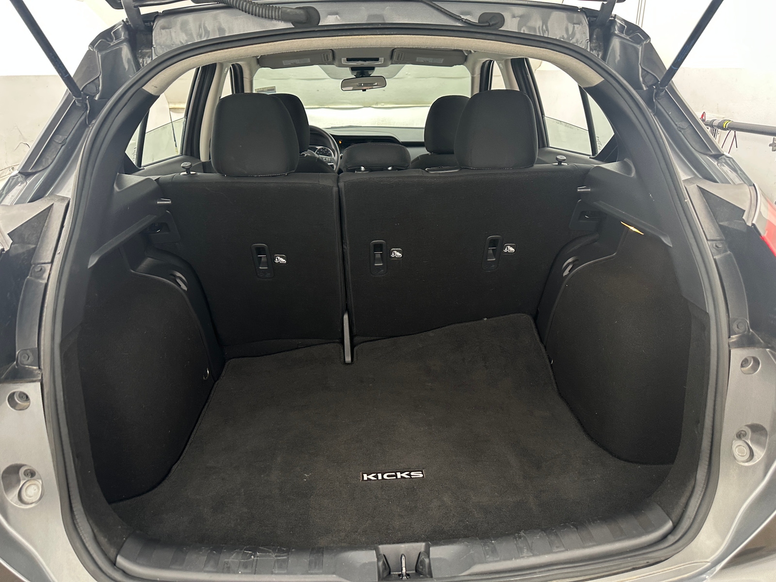 Thumbnail: 2021 Nissan Kicks - 7