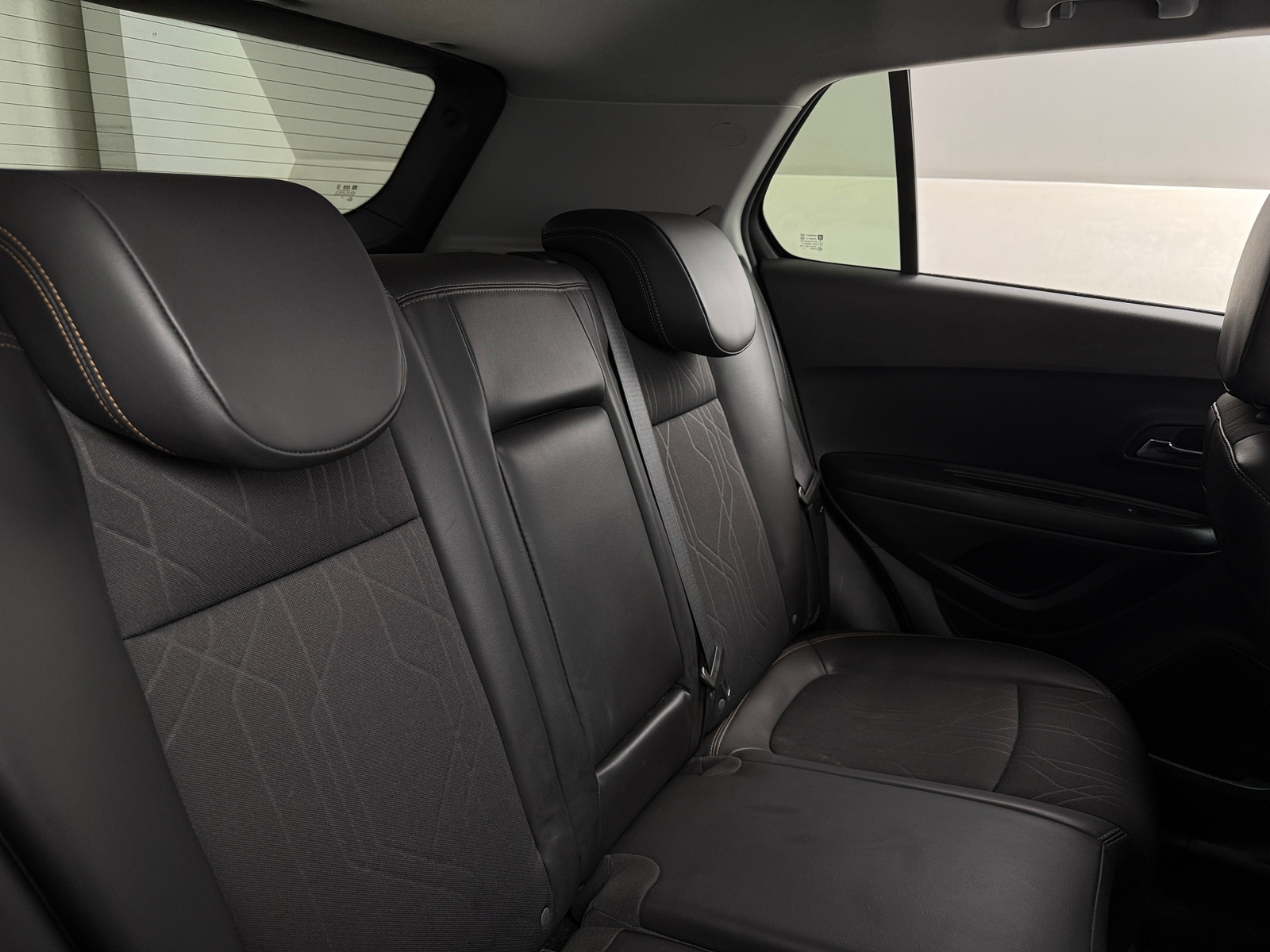 Thumbnail: 2021 Chevrolet Trax - 6