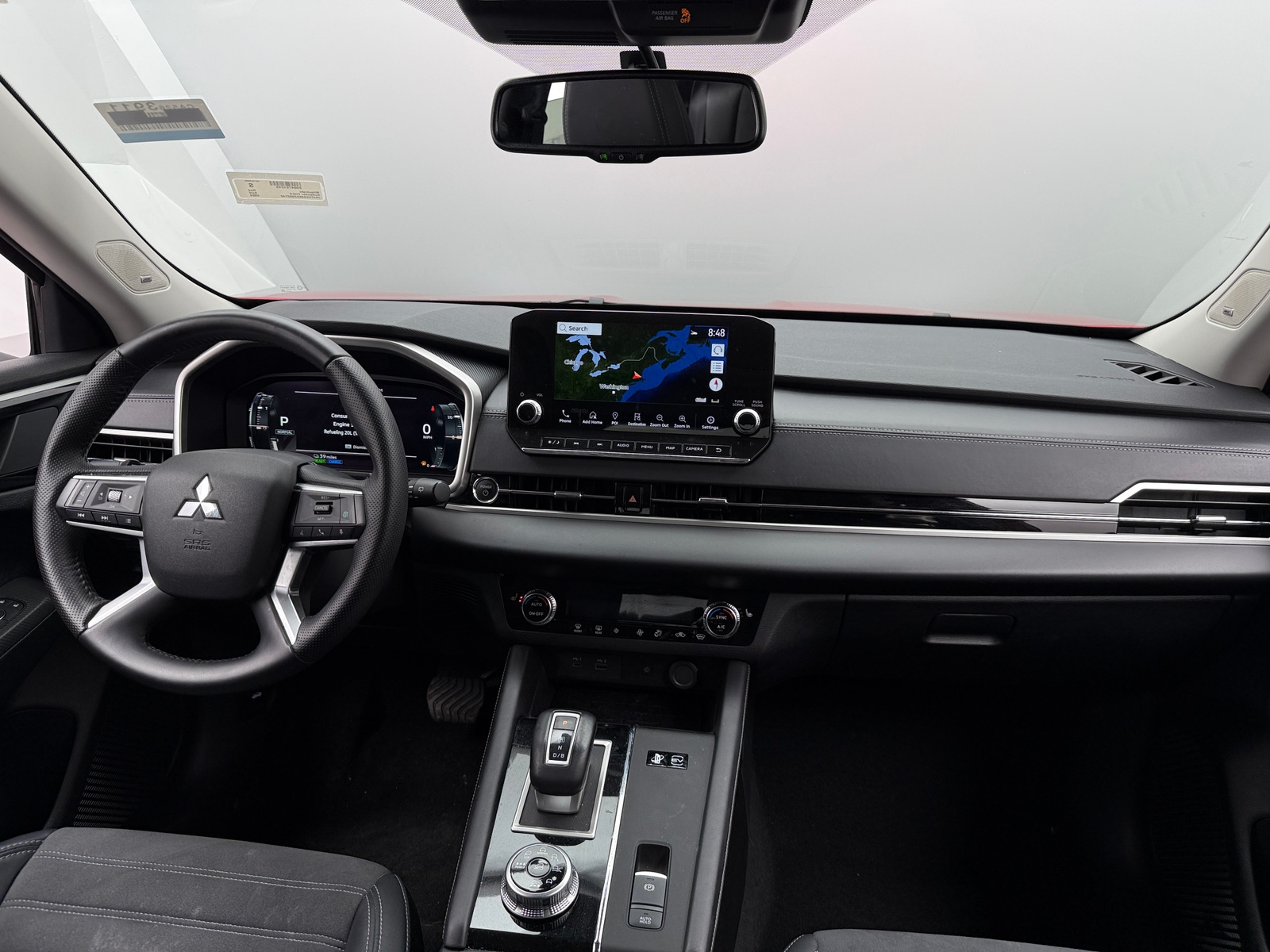 Thumbnail: 2025 Mitsubishi Outlander - 2