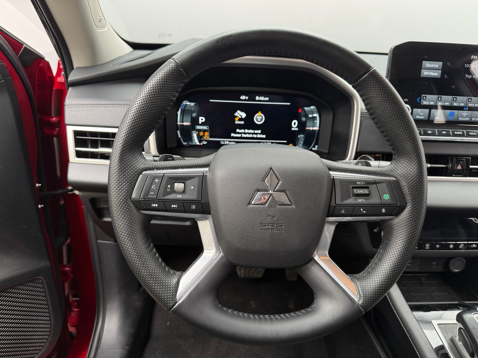 Thumbnail: 2025 Mitsubishi Outlander - 4