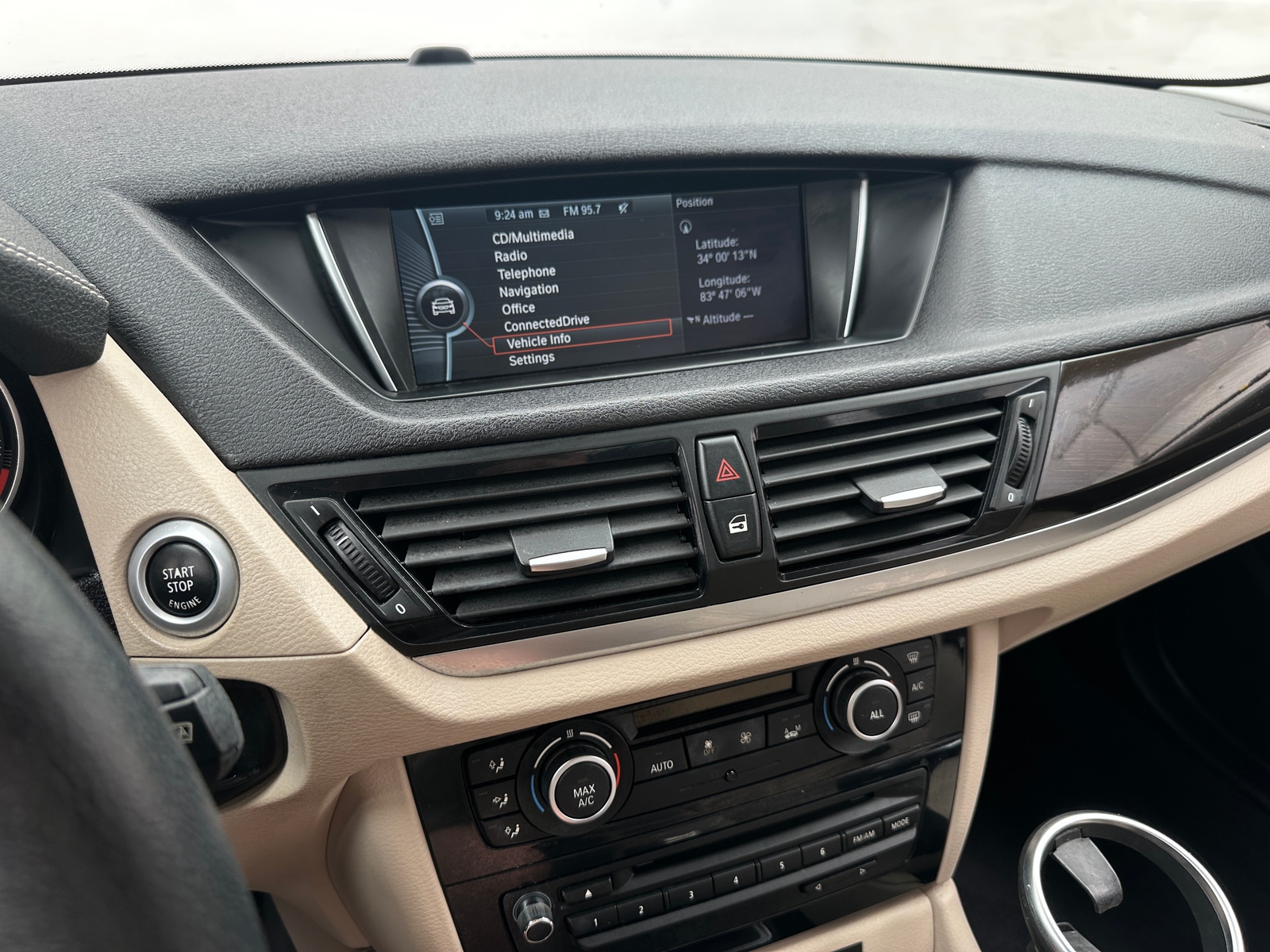 Thumbnail: 2015 BMW X1 - 4