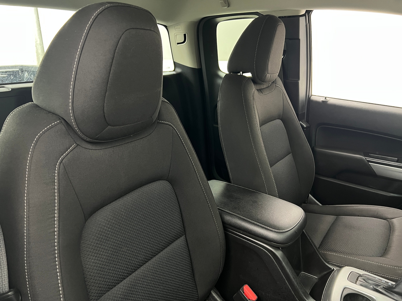 Thumbnail: 2022 Chevrolet Colorado - 2