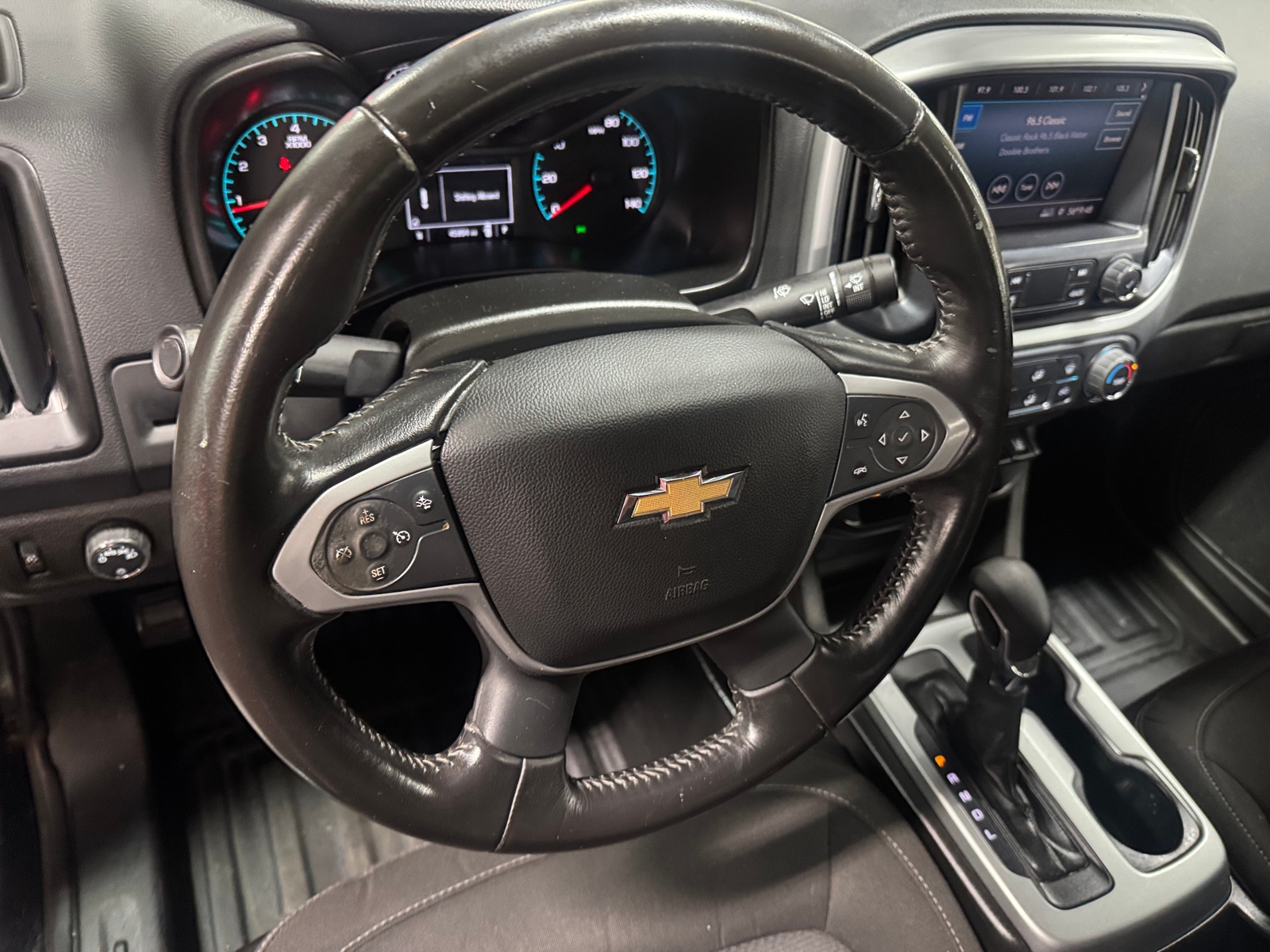 Thumbnail: 2022 Chevrolet Colorado - 5