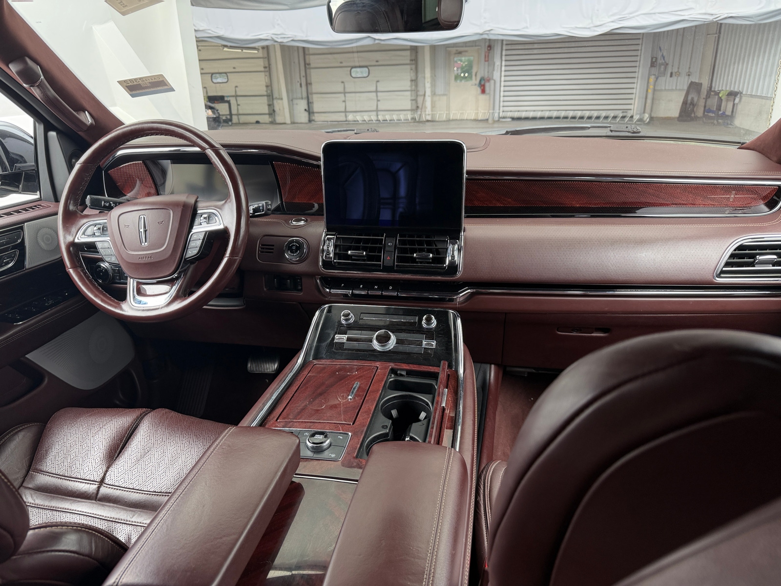 Thumbnail: 2020 Lincoln Navigator - 2