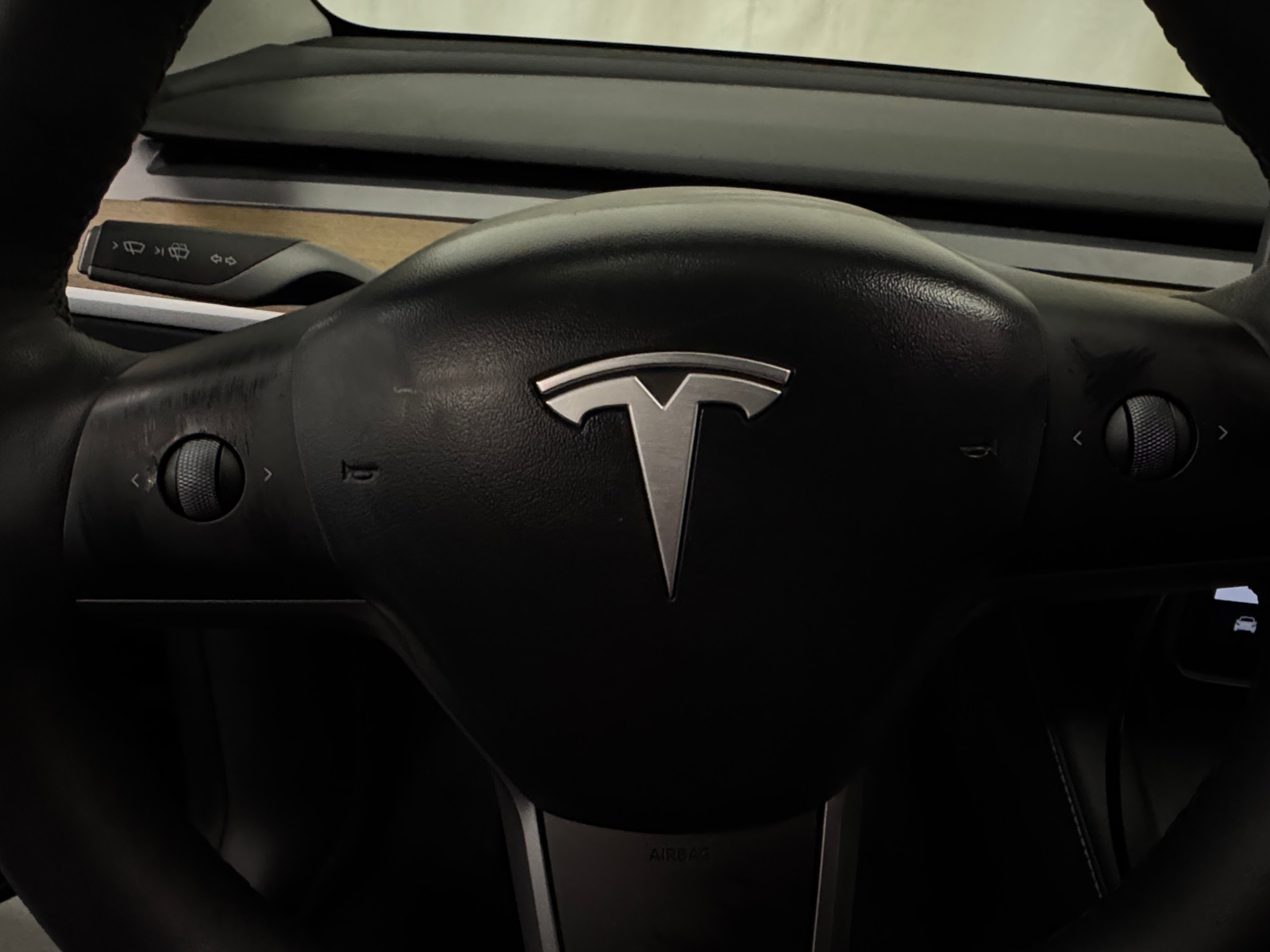 Thumbnail: 2023 Tesla Model Y - 4