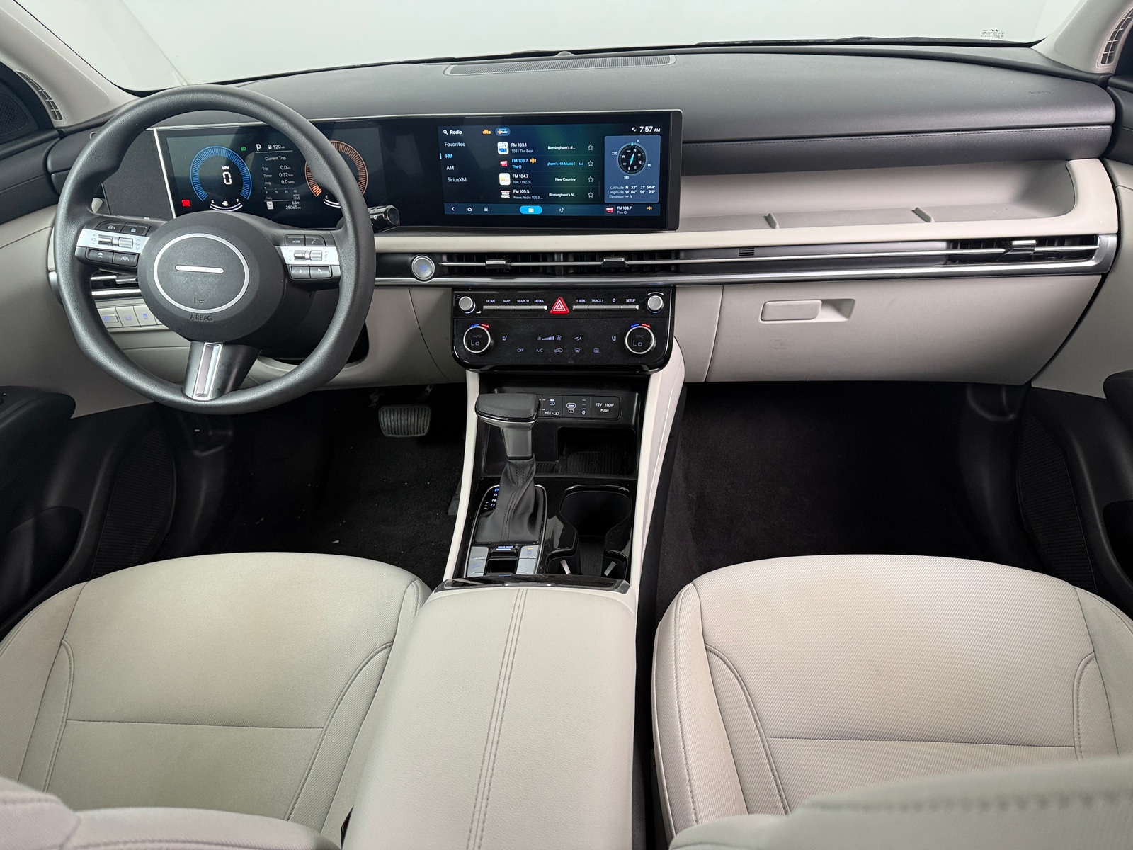 Thumbnail: 2025 Hyundai Tucson - 3