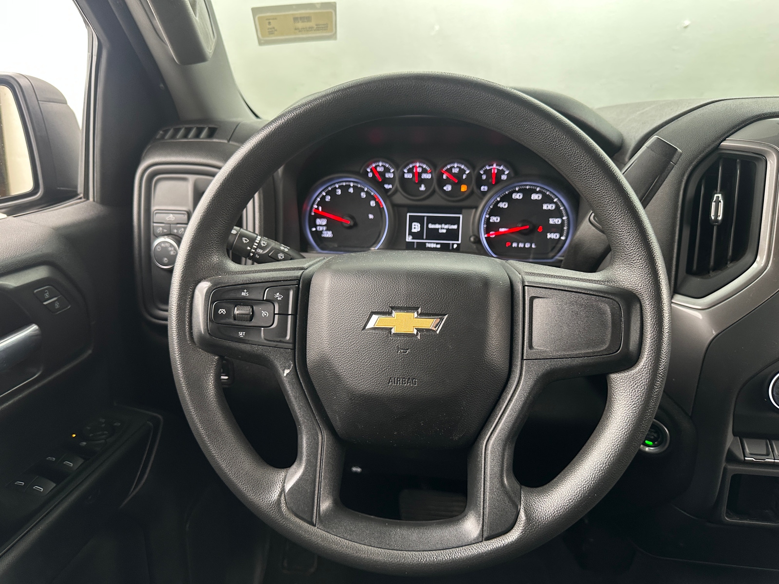 Thumbnail: 2022 Chevrolet Silverado 1500 - 5