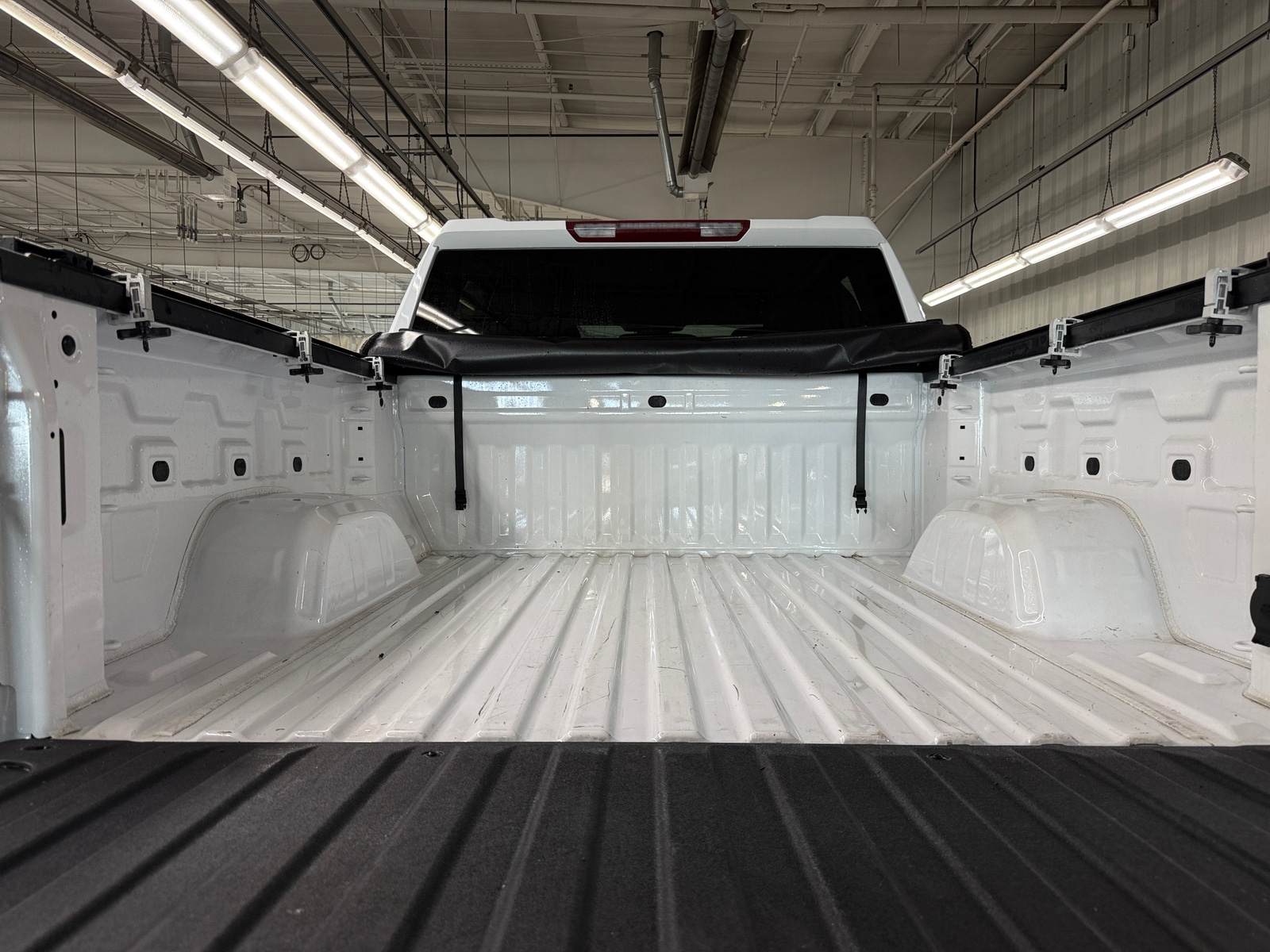 Thumbnail: 2024 Chevrolet Silverado 1500 - 7
