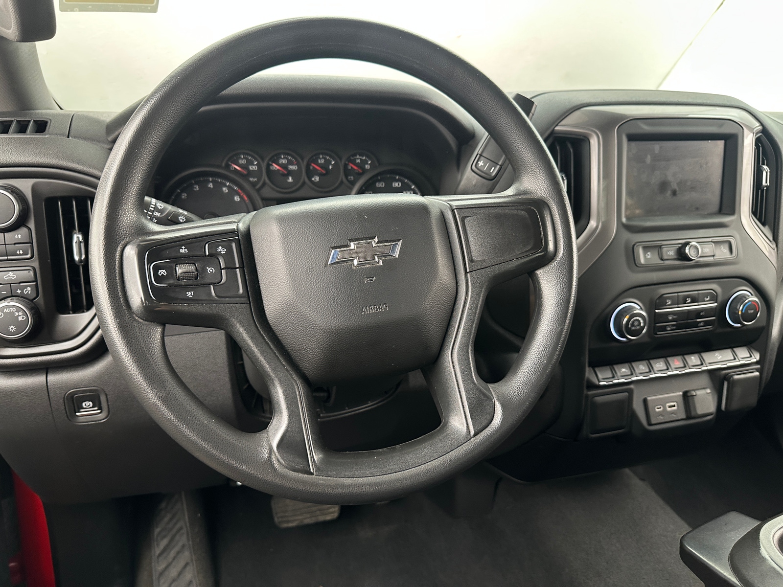 Thumbnail: 2022 Chevrolet Silverado 1500 - 5