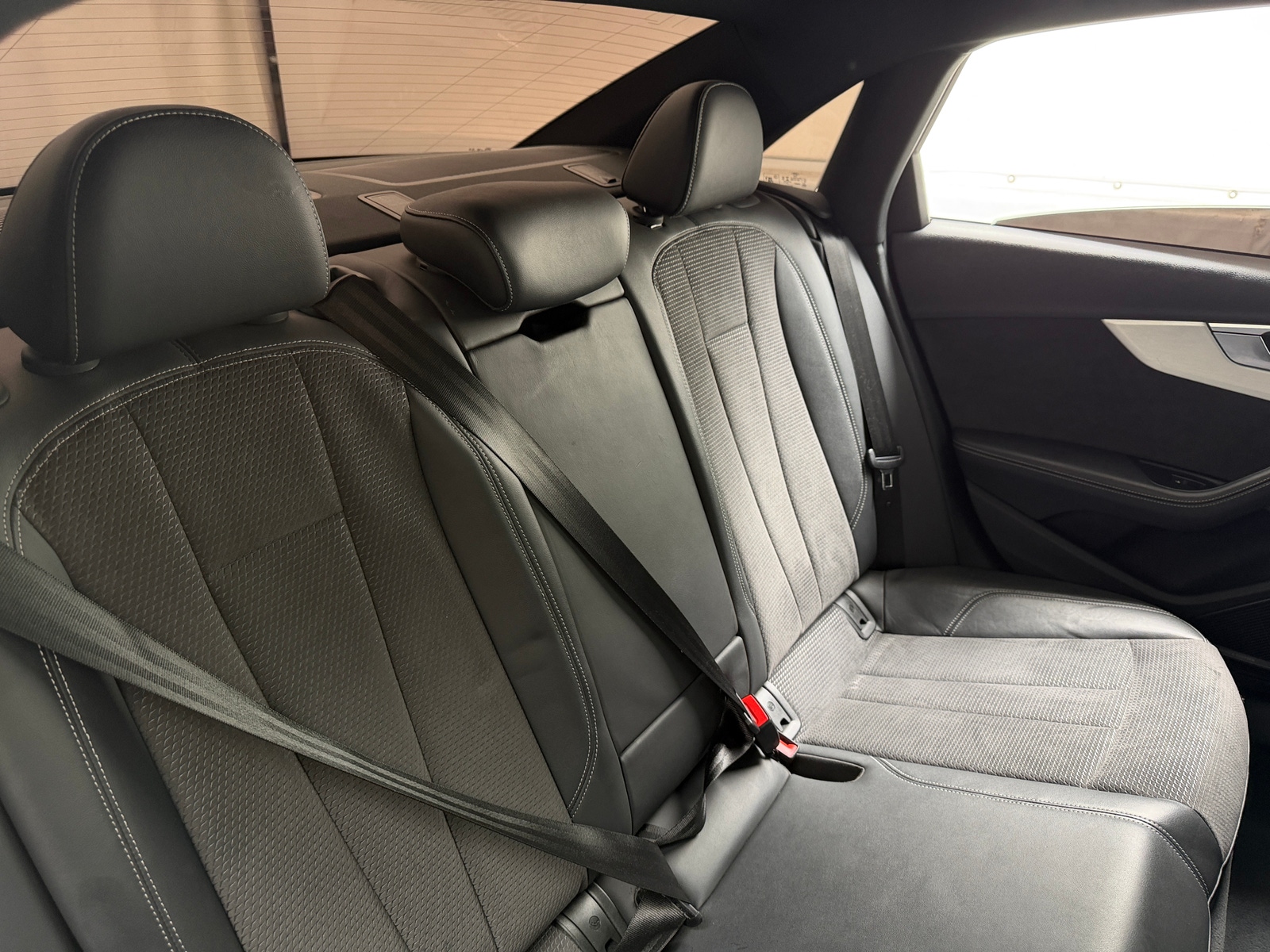 Thumbnail: 2020 Audi A4 - 5