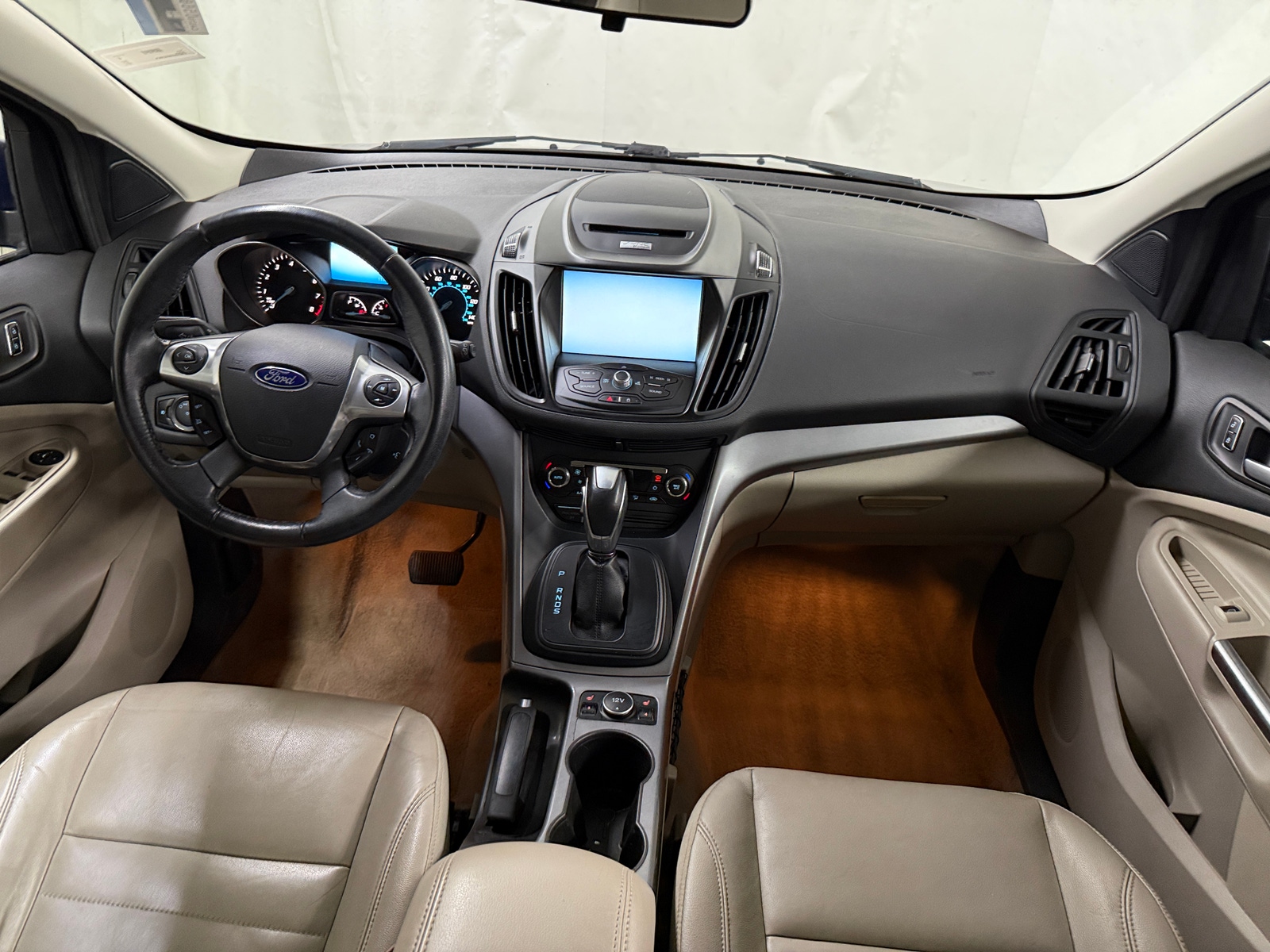 Thumbnail: 2014 Ford Escape - 3