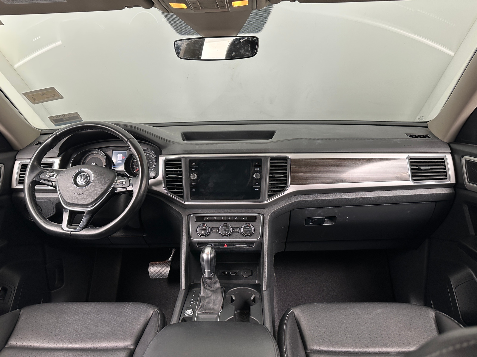 Thumbnail: 2018 Volkswagen Atlas - 2