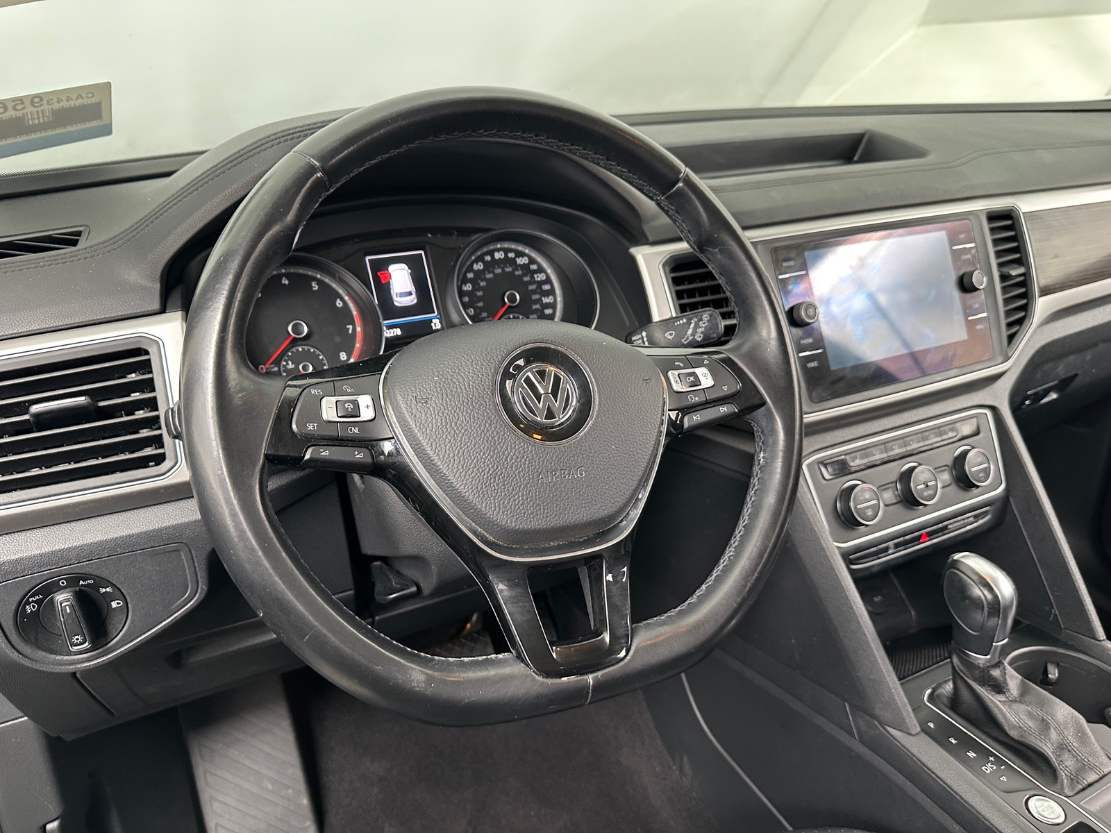 Thumbnail: 2018 Volkswagen Atlas - 4