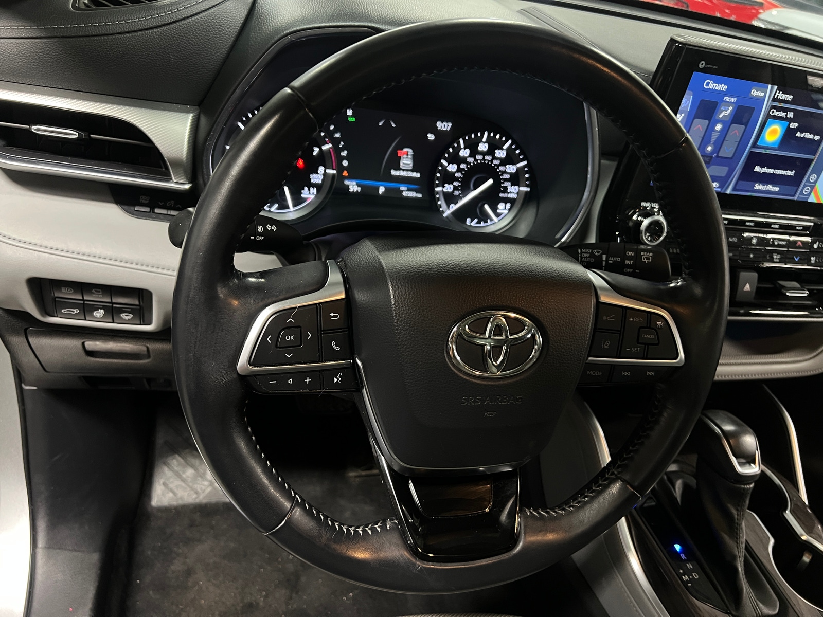 Thumbnail: 2020 Toyota Highlander - 4