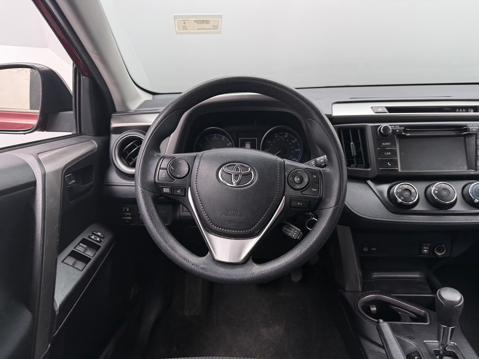 Thumbnail: 2018 Toyota RAV4 - 5