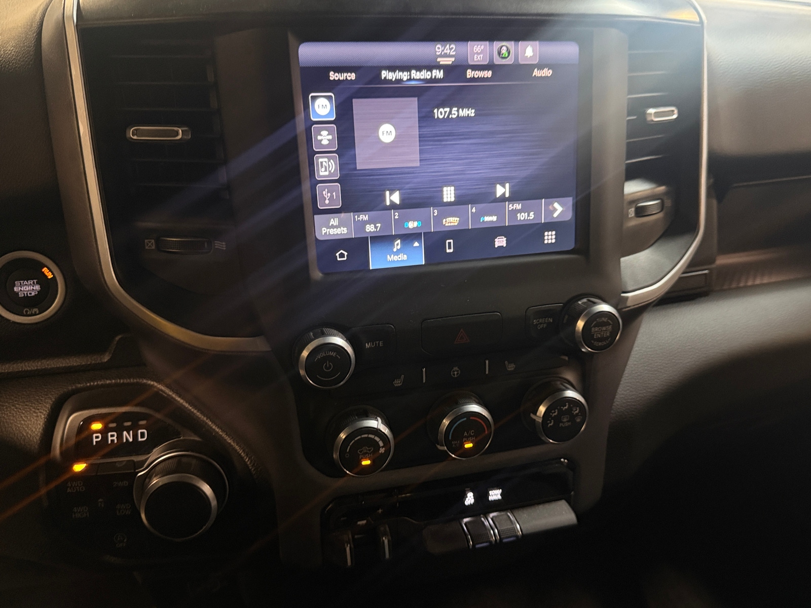 Thumbnail: 2023 RAM 1500 - 4