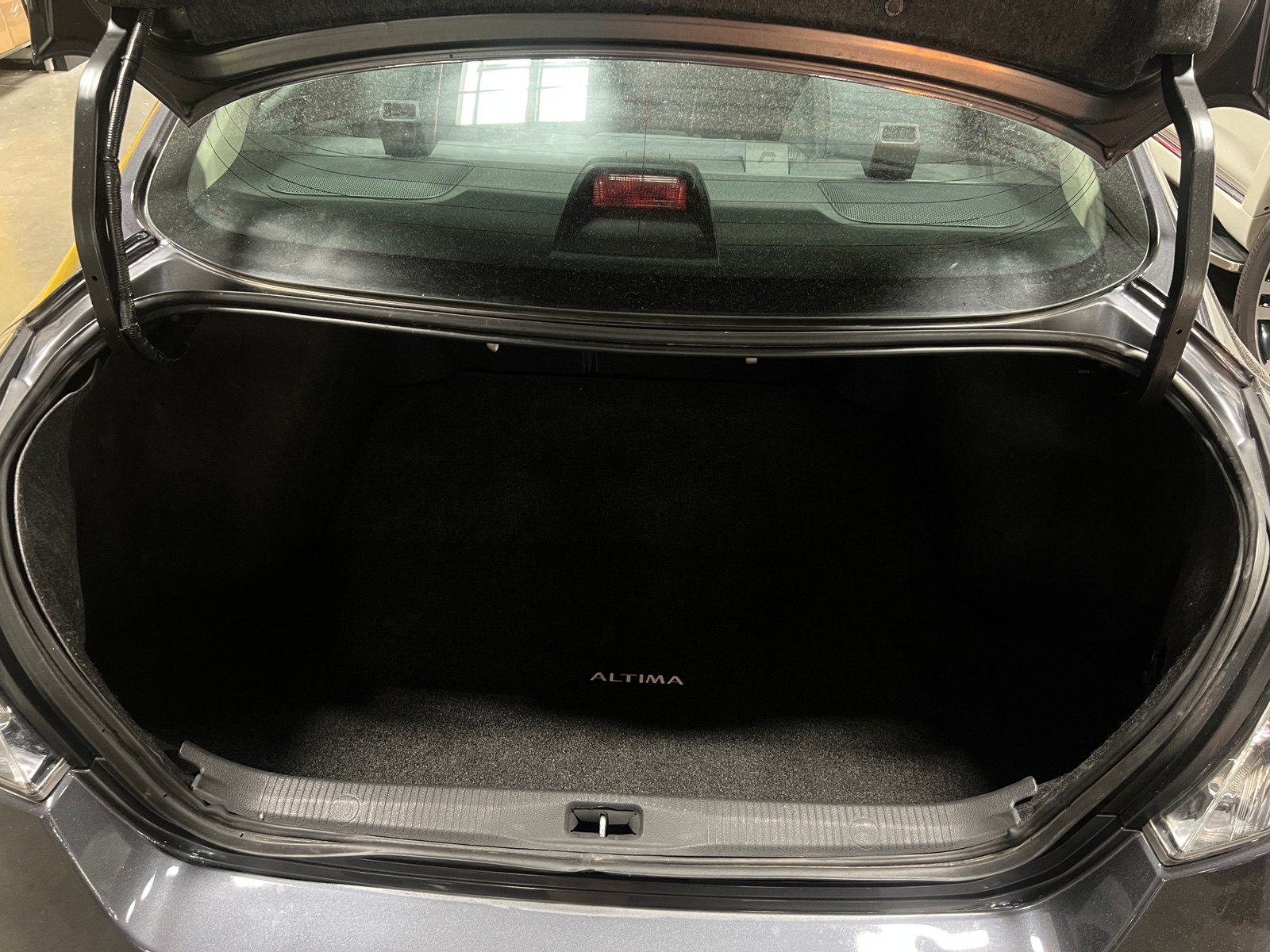 Thumbnail: 2012 Nissan Altima - 7