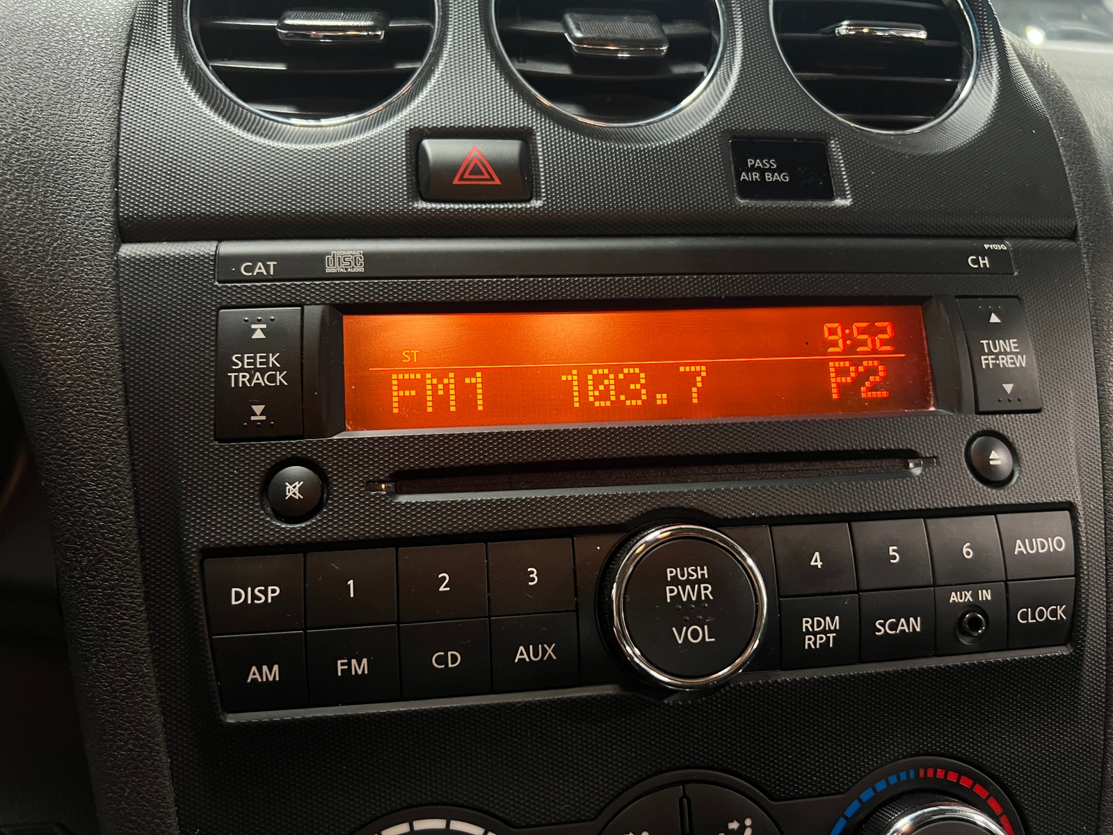 Thumbnail: 2012 Nissan Altima - 4