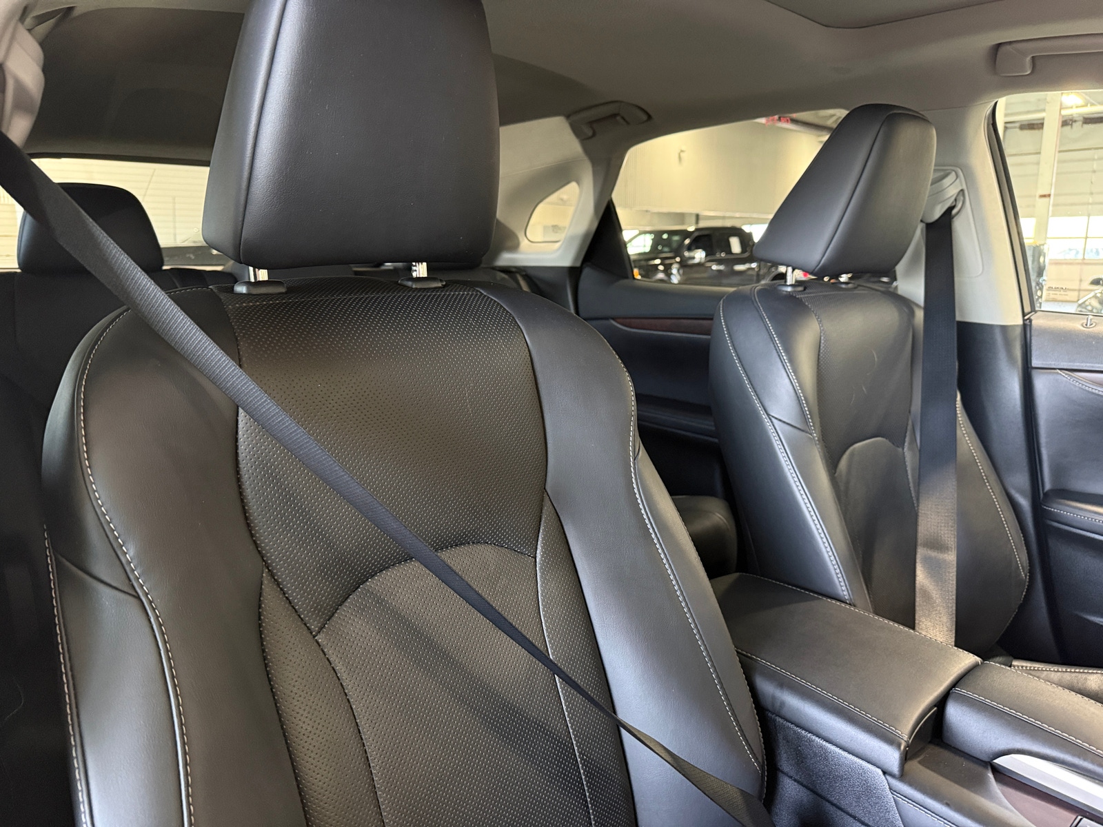 Thumbnail: 2020 Lexus RX - 2