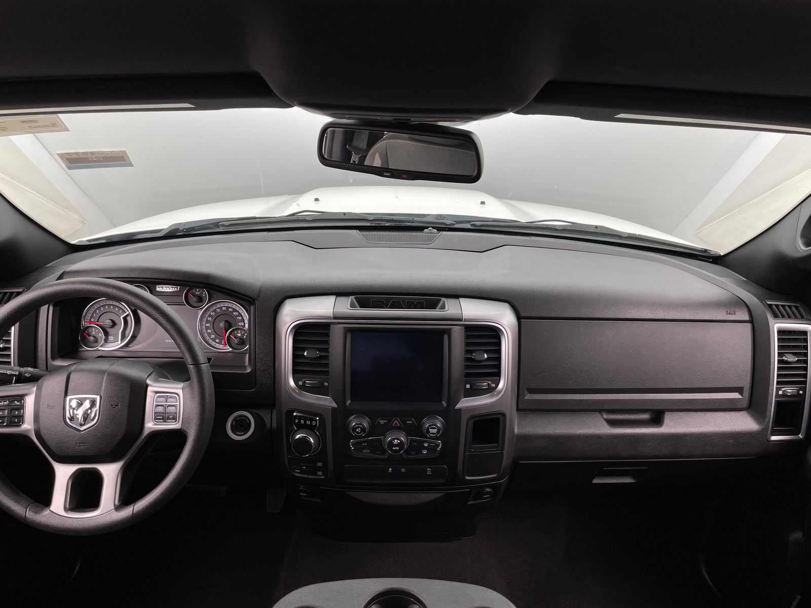 Thumbnail: 2021 RAM 1500 Classic - 3