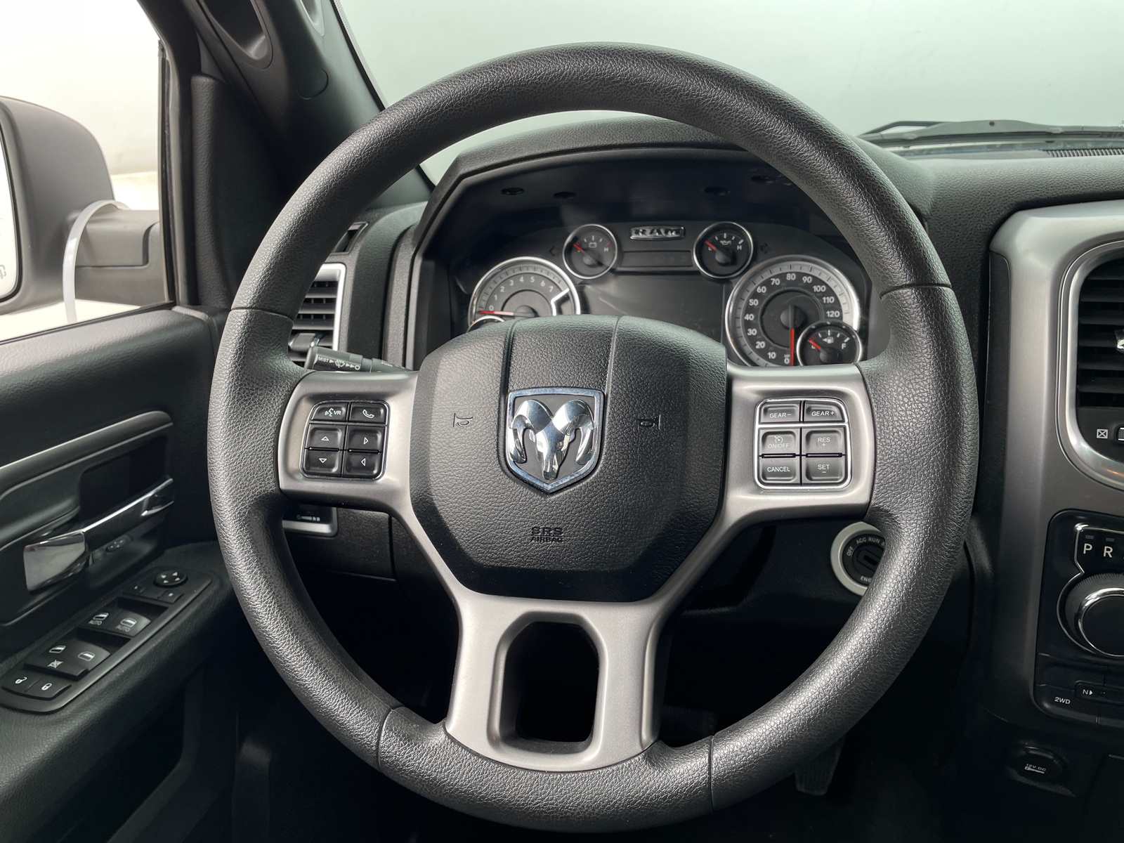 Thumbnail: 2021 RAM 1500 Classic - 5