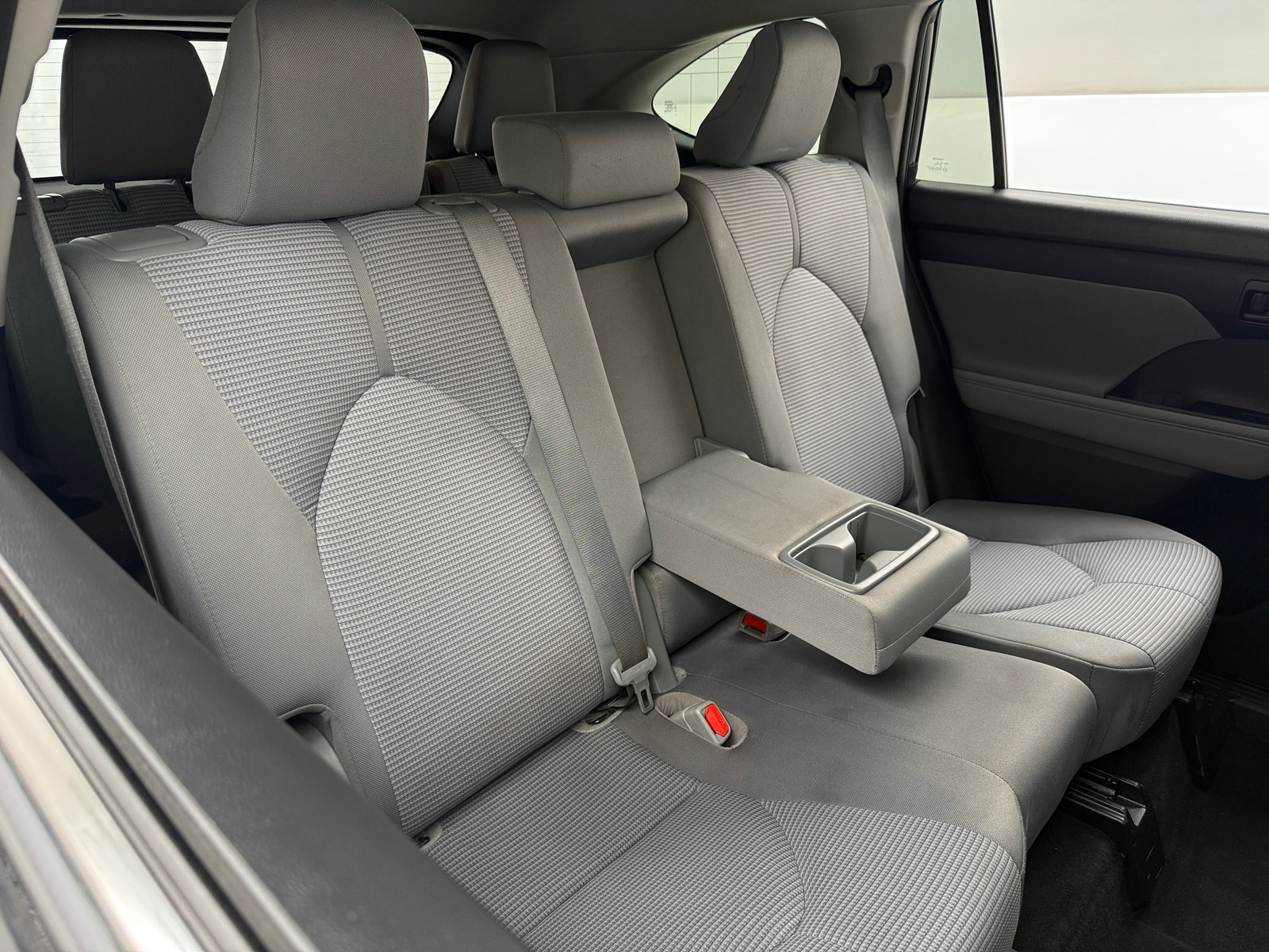 Thumbnail: 2021 Toyota Highlander - 6