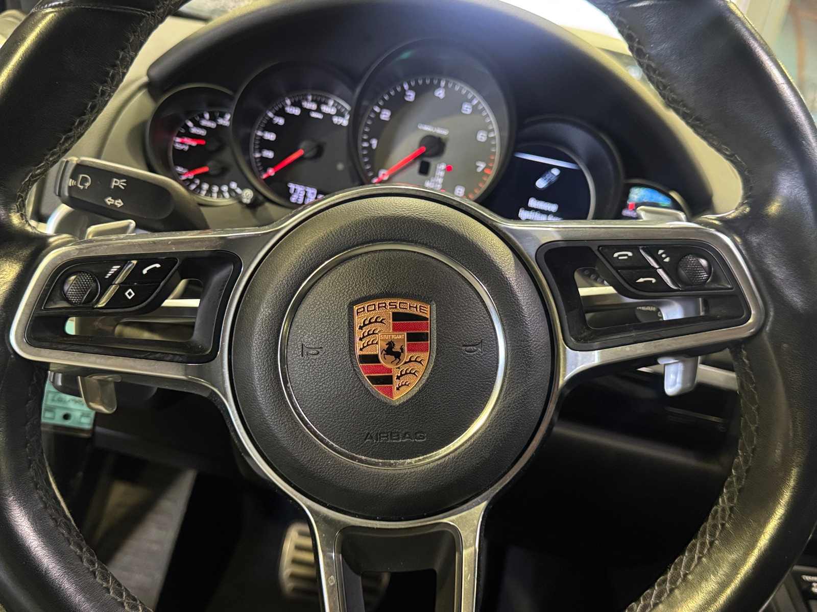 Thumbnail: 2018 Porsche Cayenne - 4