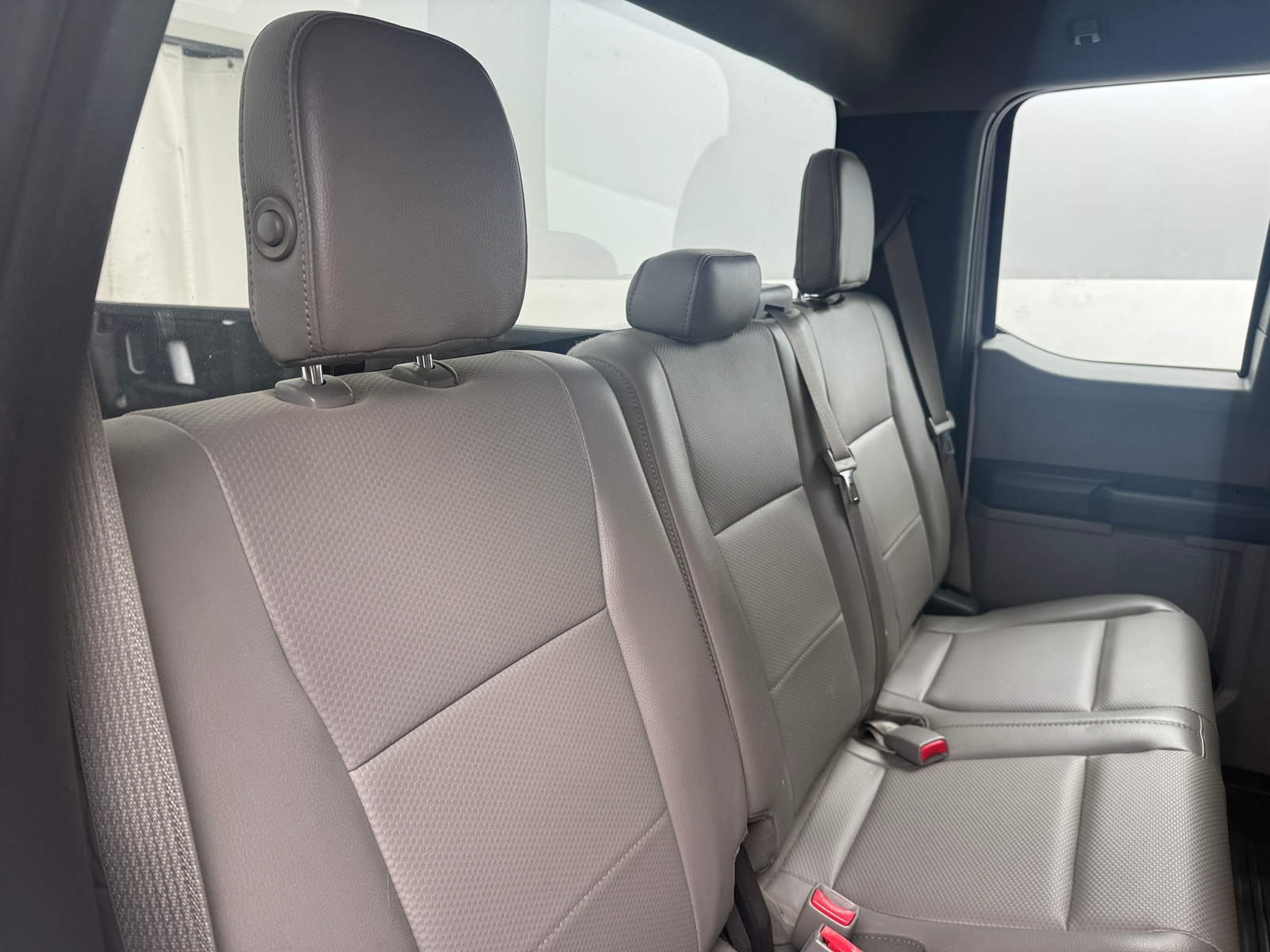 Thumbnail: 2017 Ford Econoline - 5