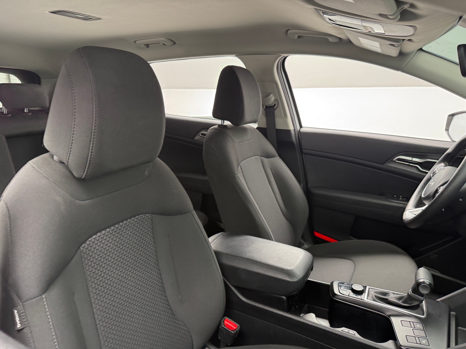 Thumbnail: 2025 Kia Sportage - 2