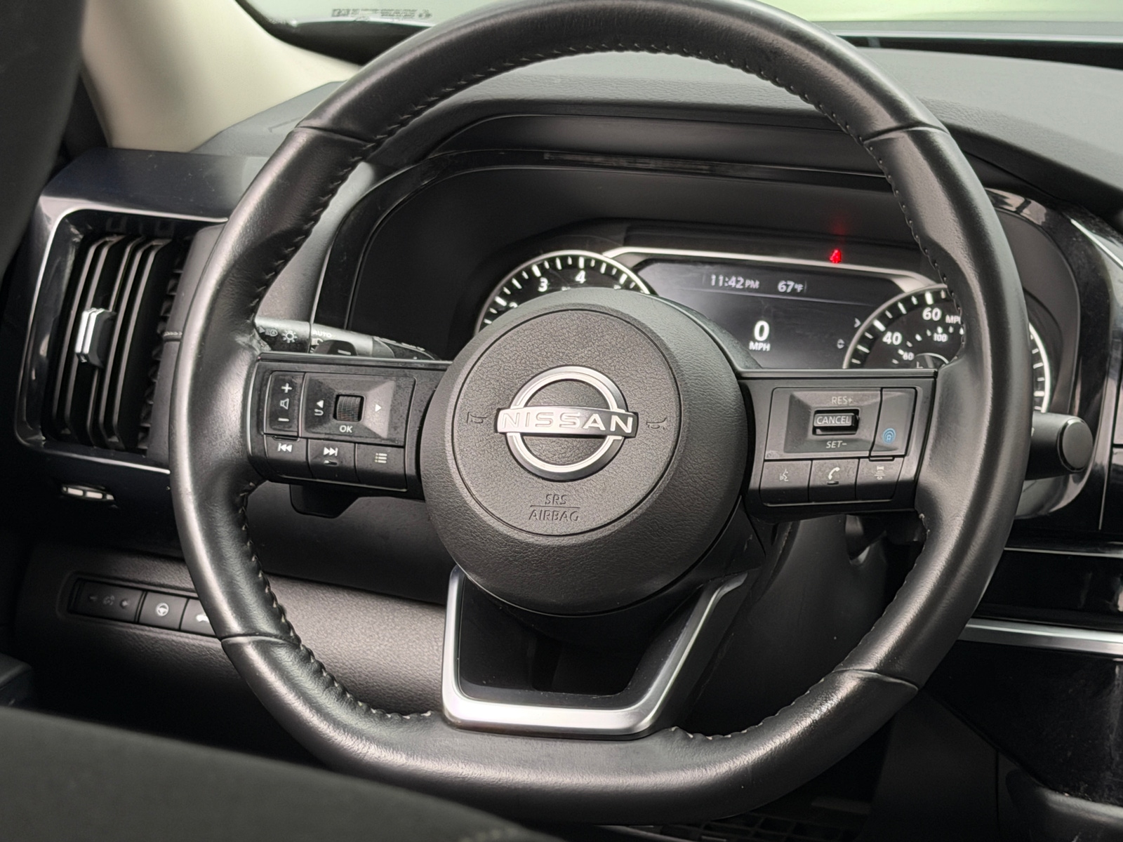 Thumbnail: 2025 Nissan Pathfinder - 5