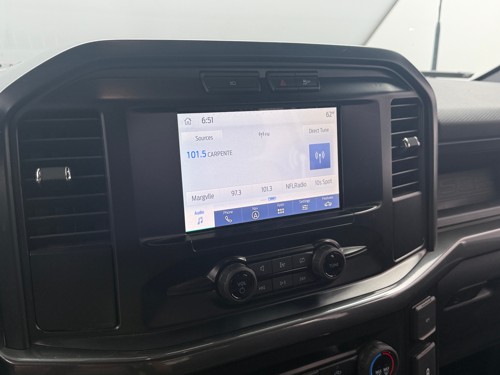 Thumbnail: 2023 Ford Econoline - 4